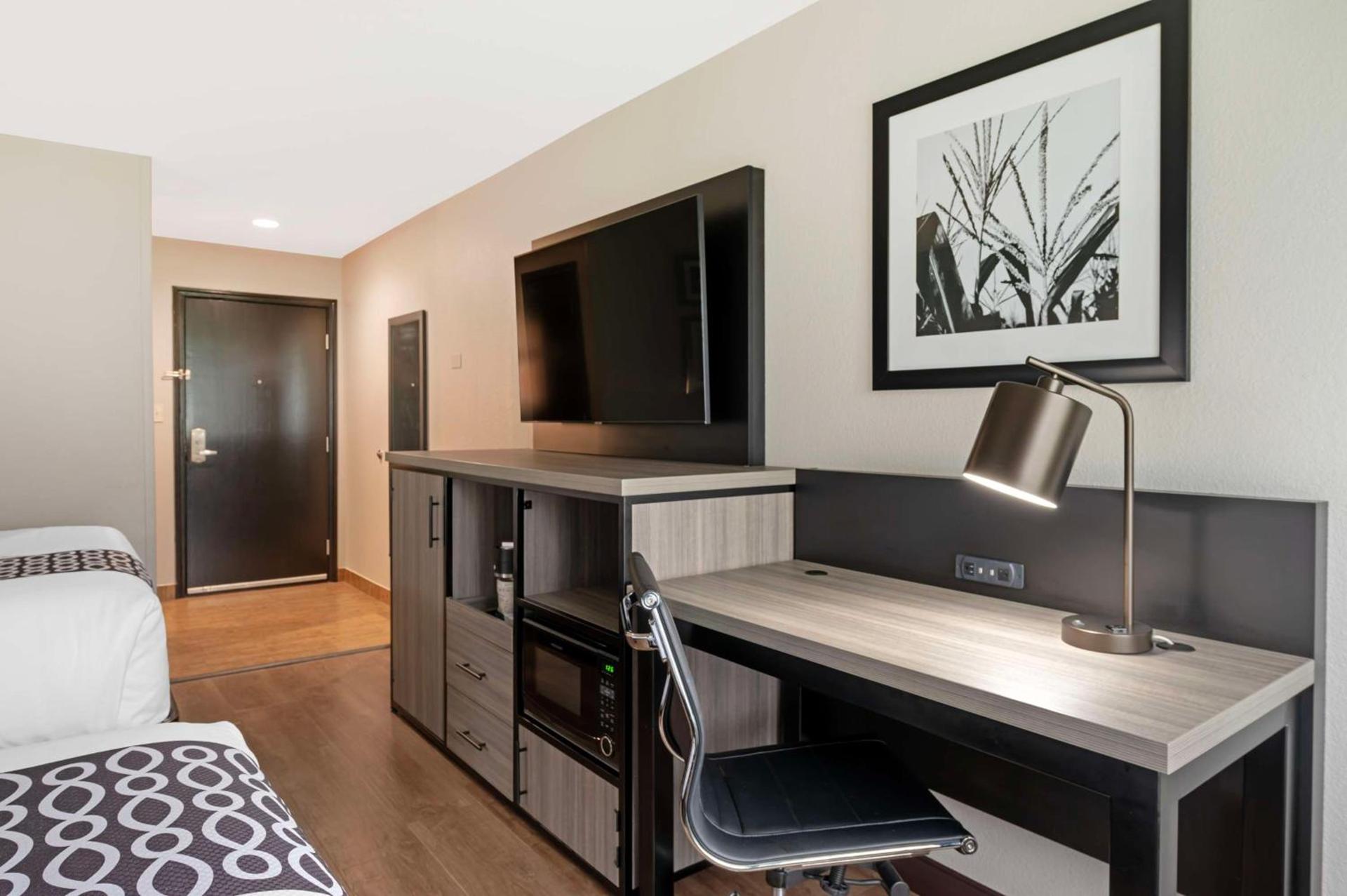 Best Western Plus Greenwood Indy South Inn photo 15