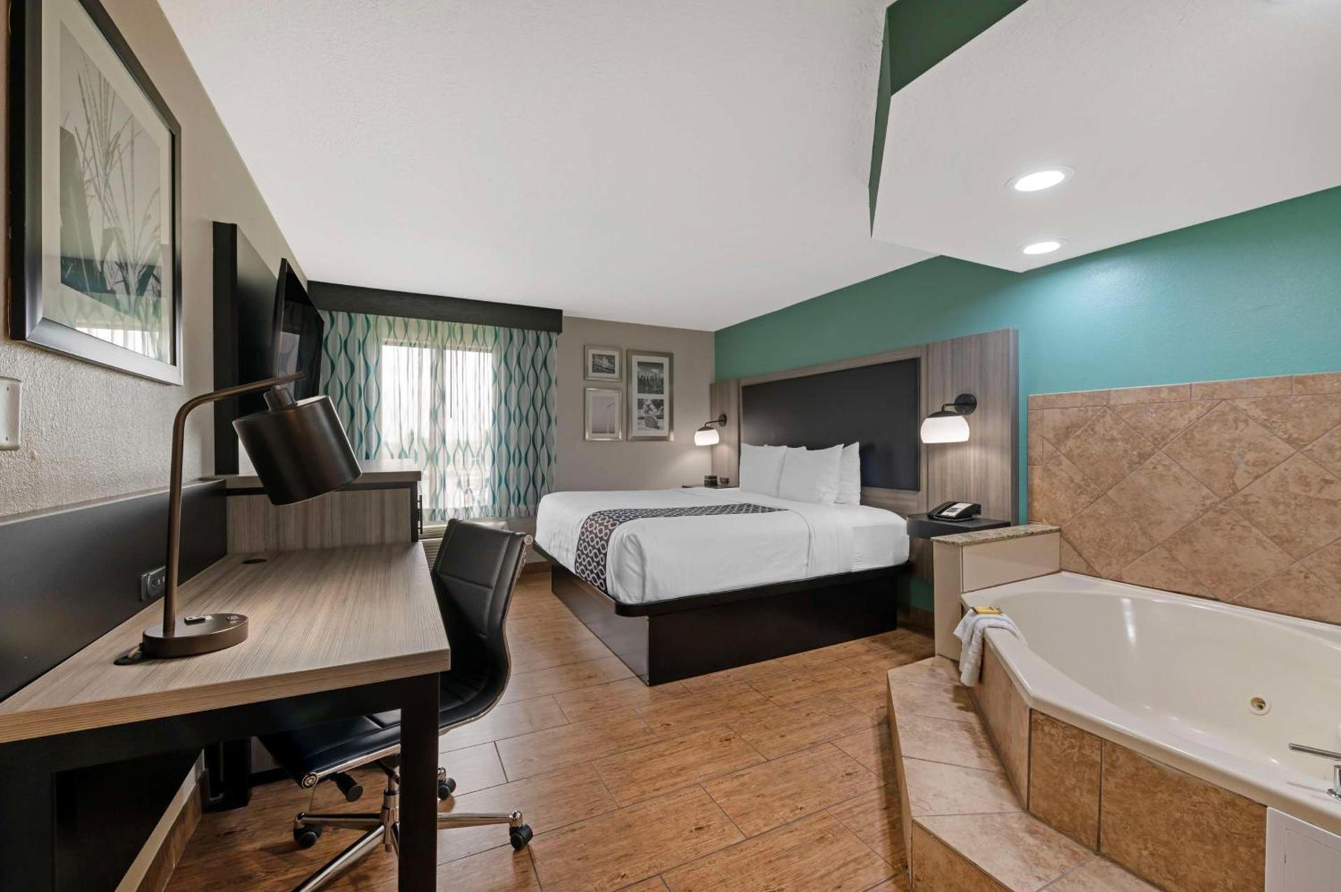 Best Western Plus Greenwood Indy South Inn photo 29