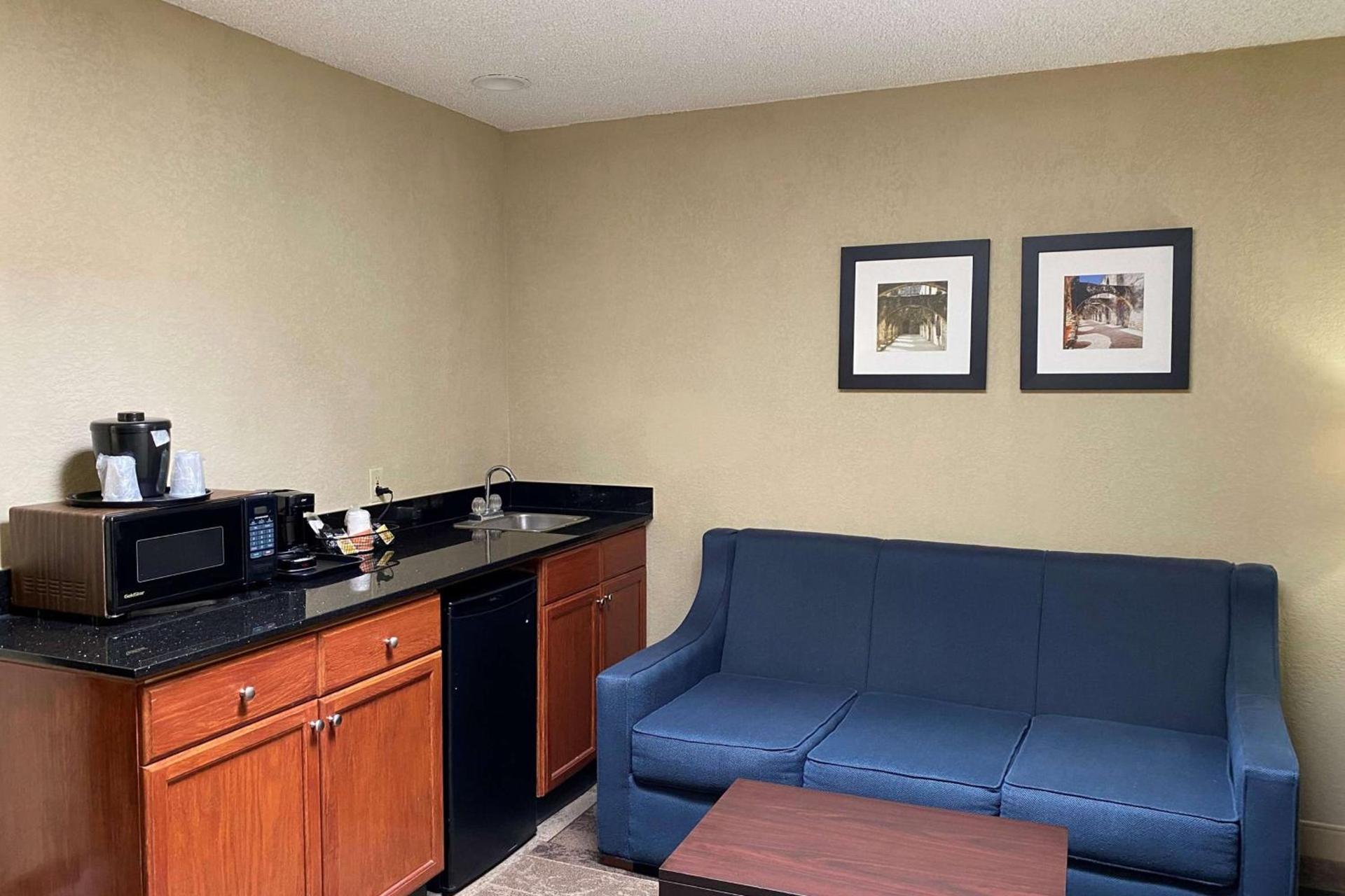 Wyndham Garden Newark Fremont Silicon Valley photo 15