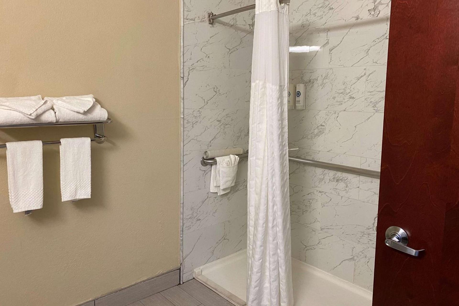 Wyndham Garden Newark Fremont Silicon Valley photo 22