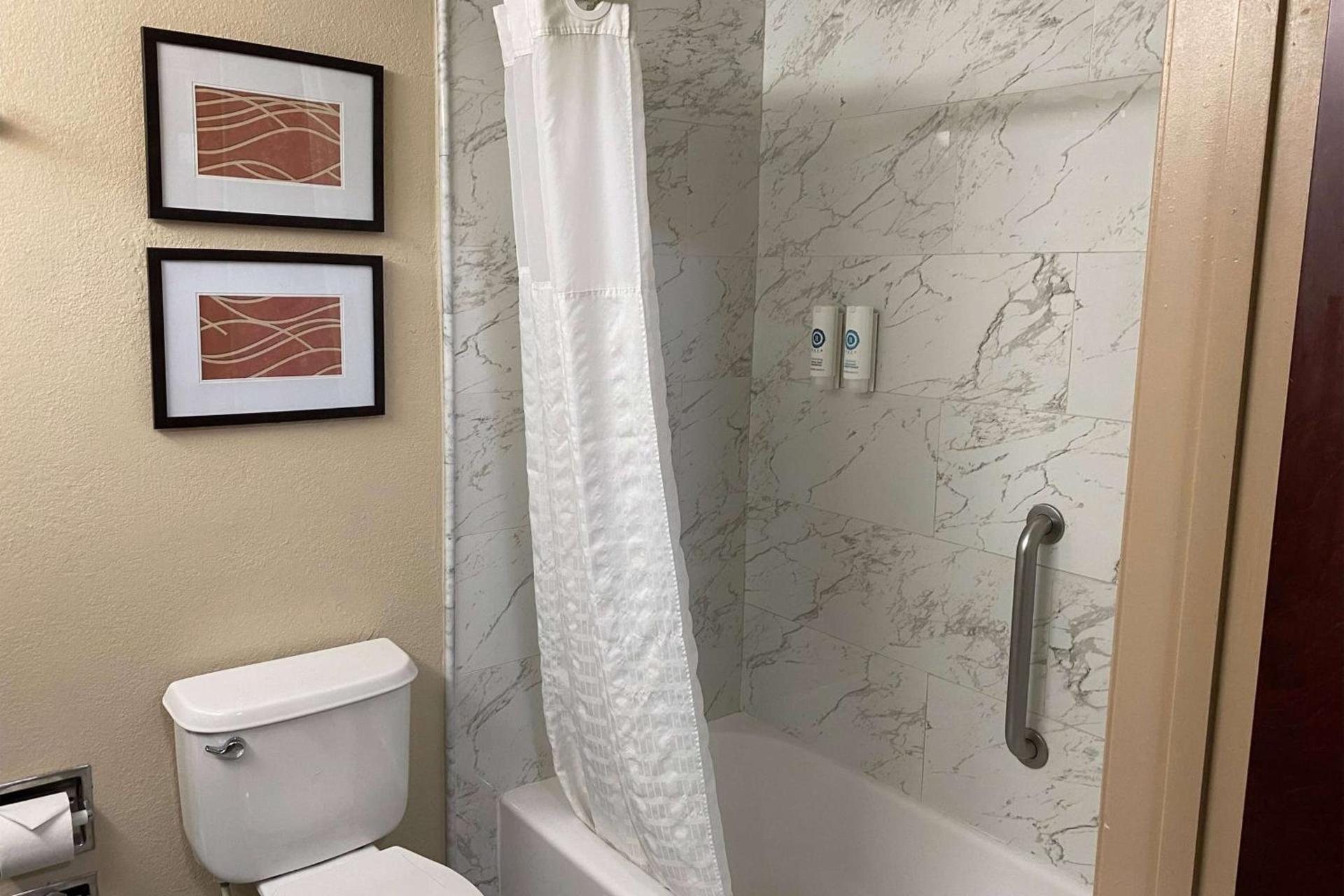 Wyndham Garden Newark Fremont Silicon Valley photo 24