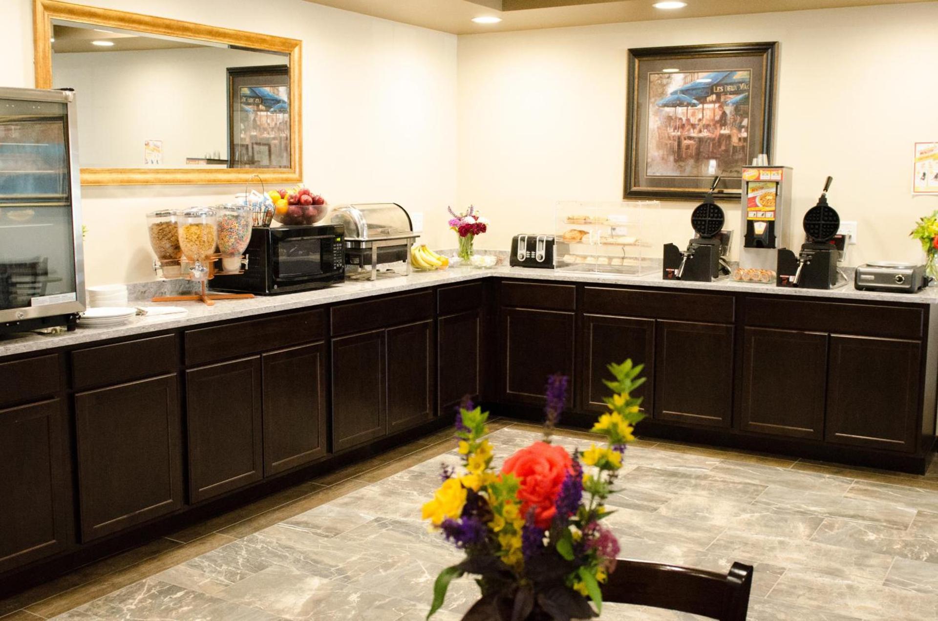 Inn at Moses Lake photo 33