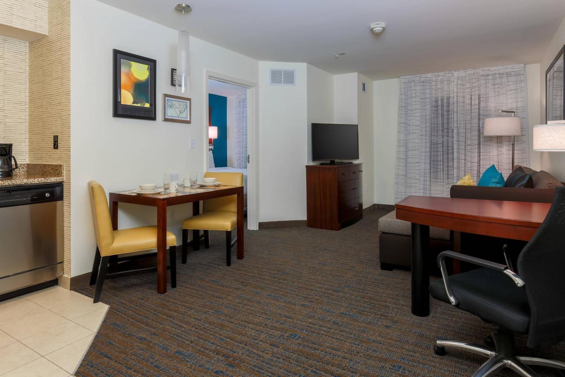Residence Inn by Marriott Arlington South photo 9