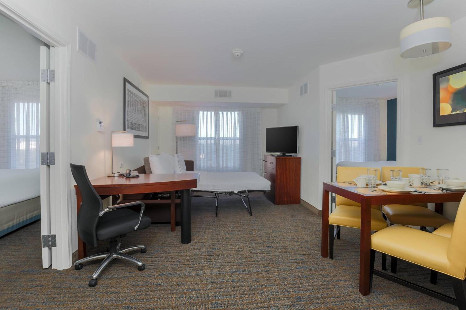 Residence Inn by Marriott Arlington South photo 11