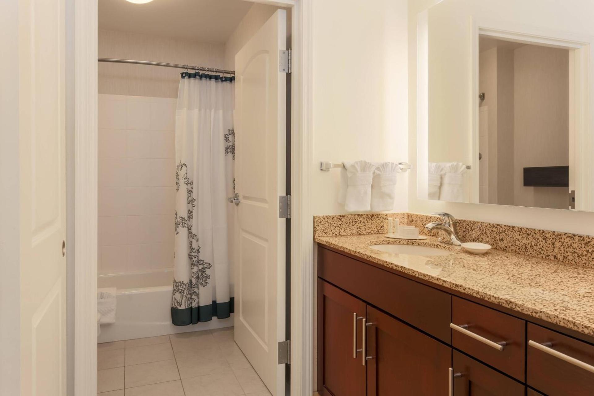 Residence Inn by Marriott Arlington South photo 16