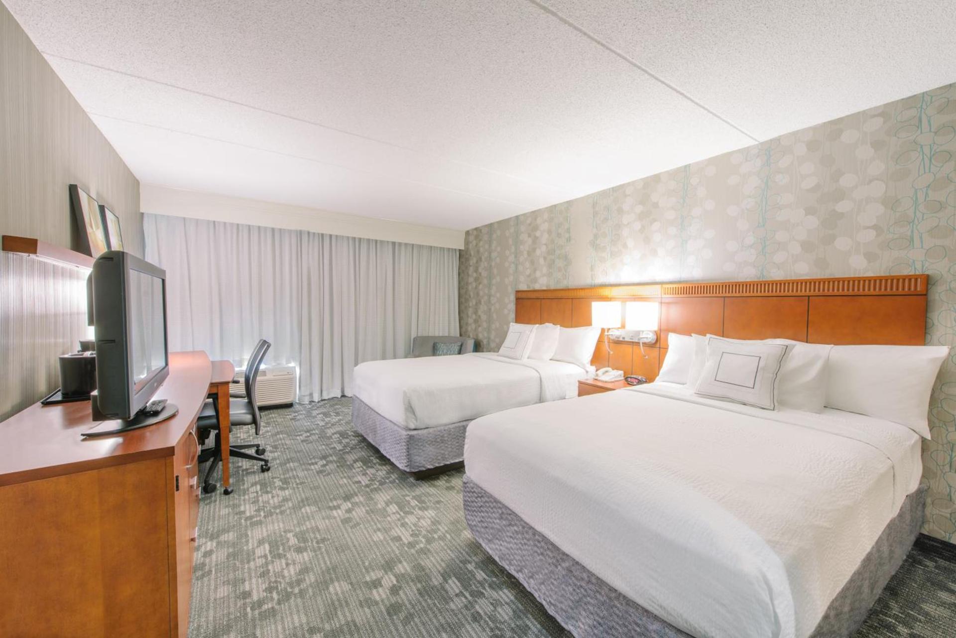 Courtyard by Marriott Nashua photo 42