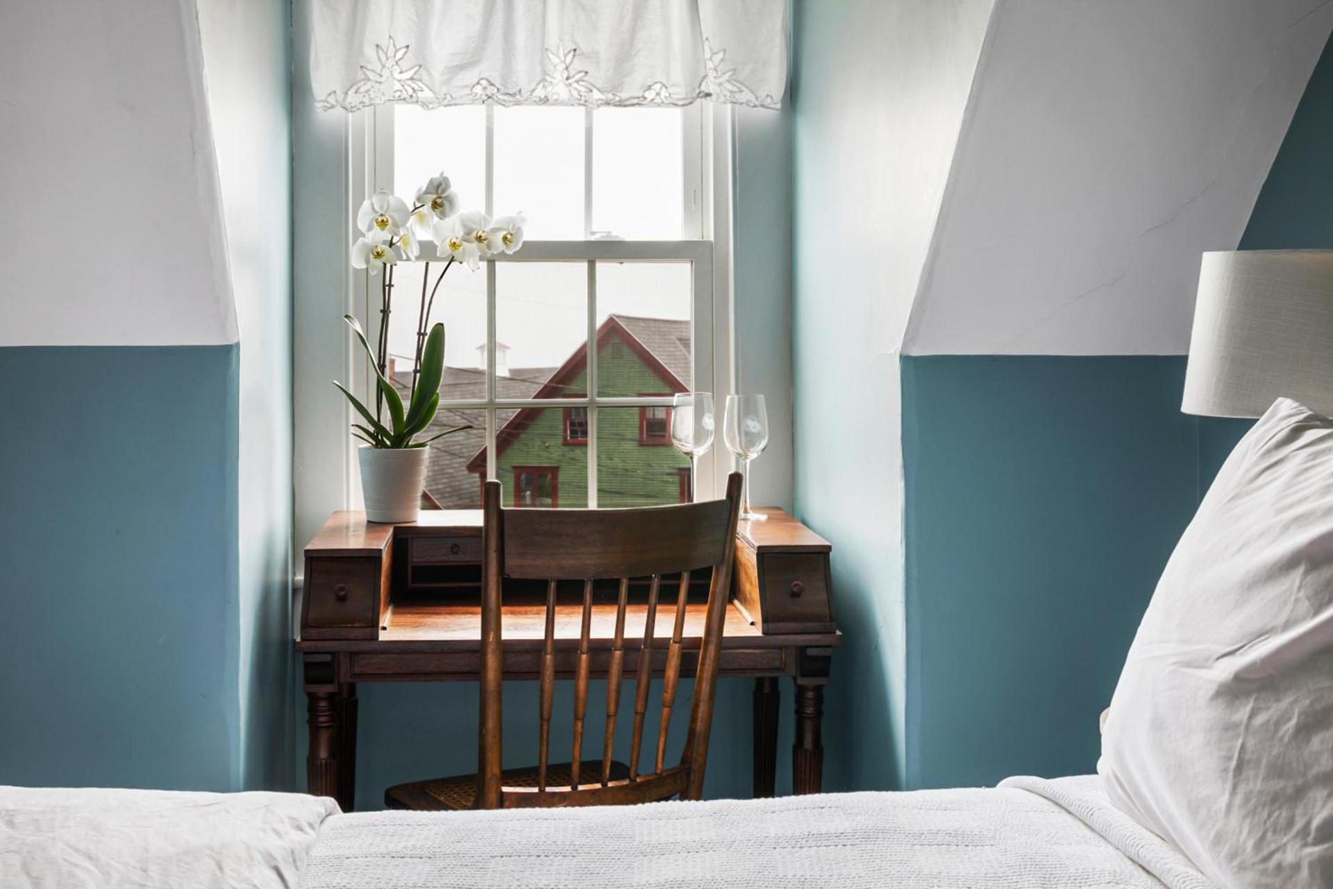 Seaside Inn photo 36