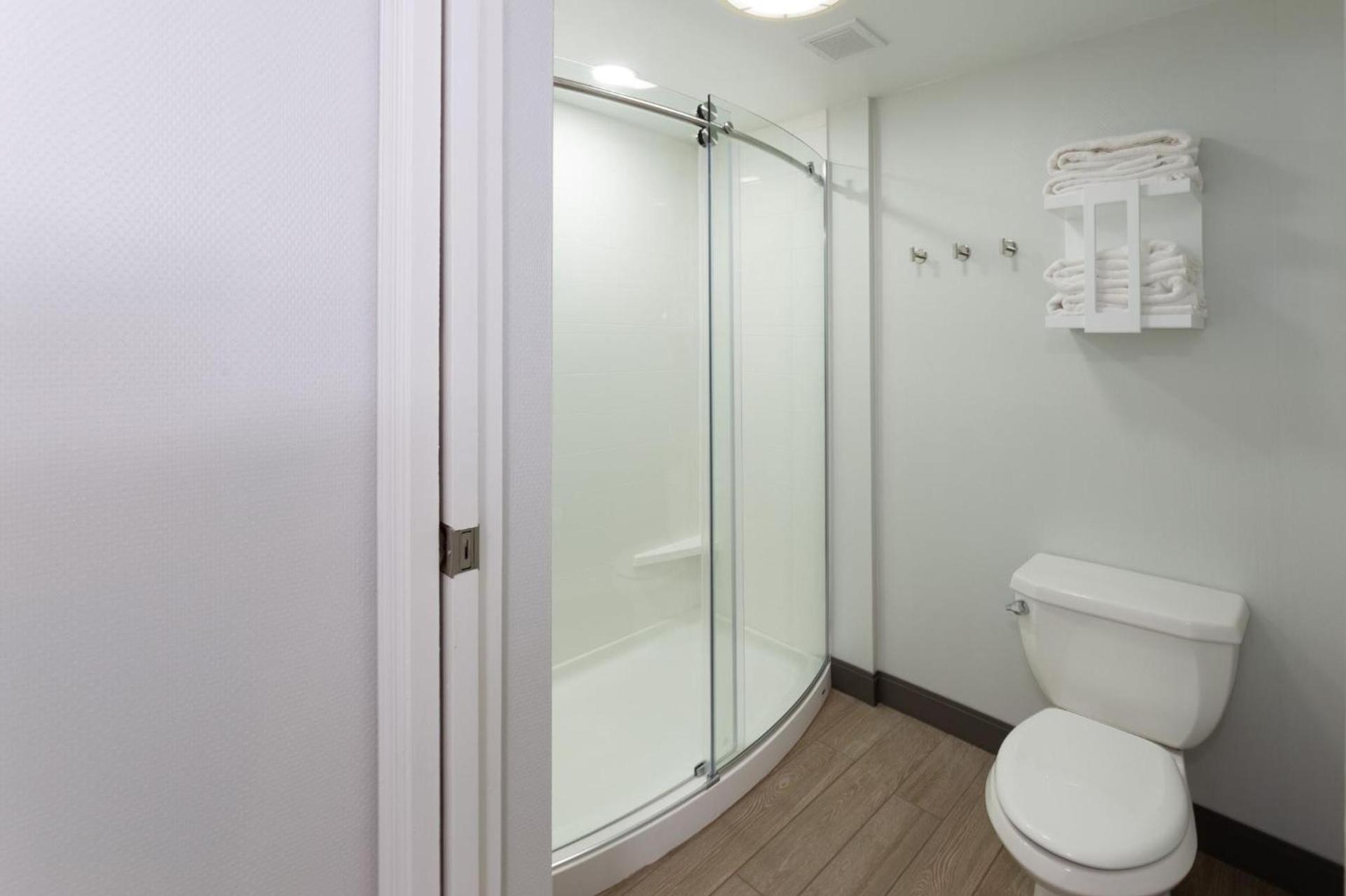 Hampton Inn Christiansburg/Blacksburg photo 52
