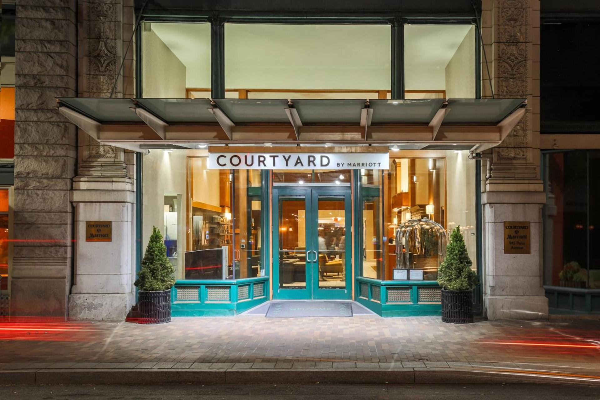 Courtyard by Marriott Pittsburgh Downtown photo 2