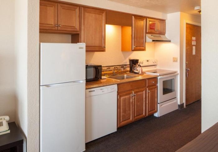 Surfside Resort photo 15