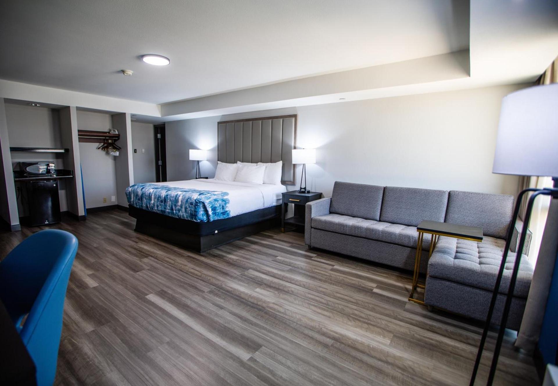 La Quinta by Wyndham Dallas I-35 Walnut Hill Ln photo 21