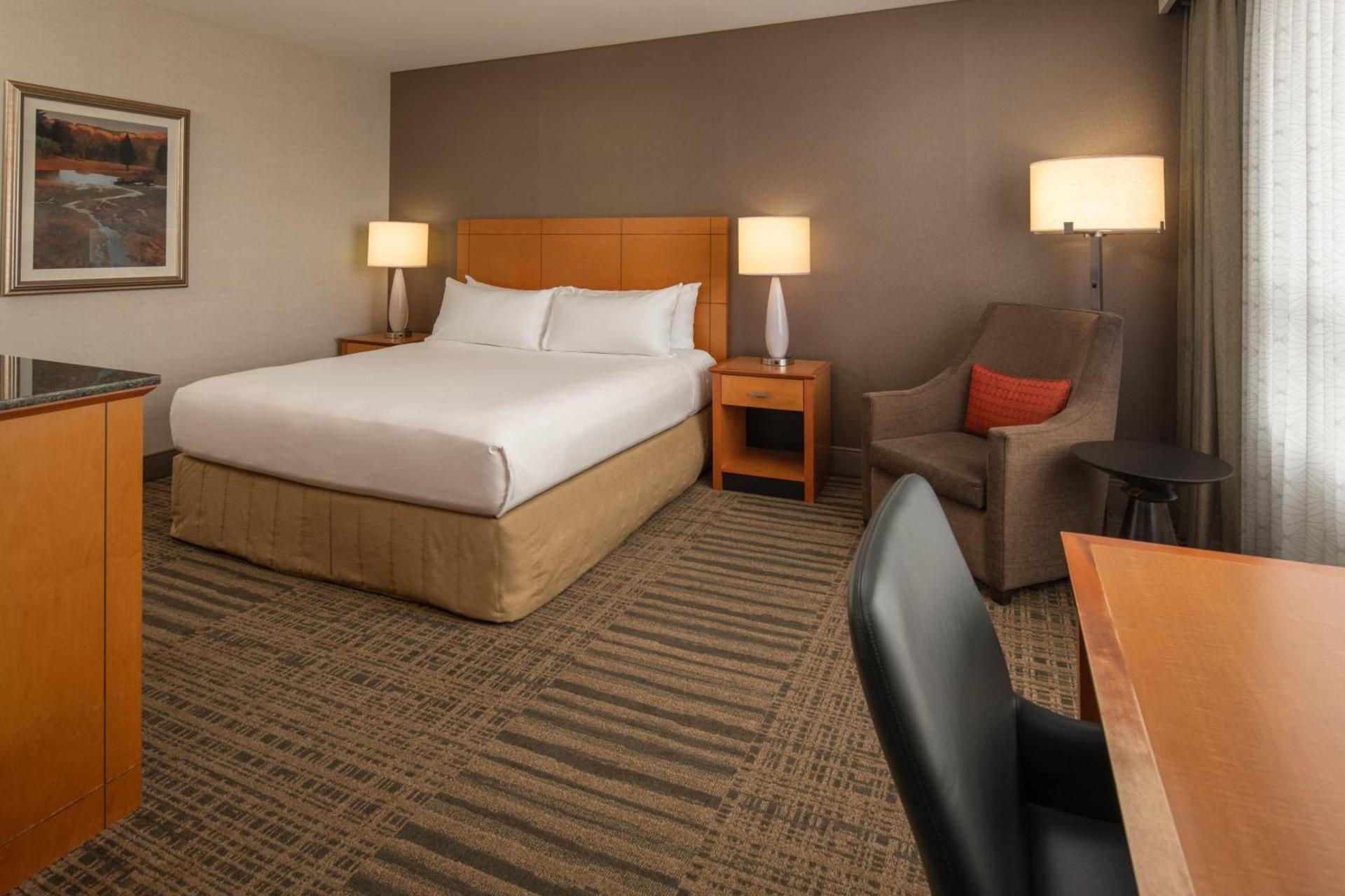 Hilton Vancouver Washington photo 81
