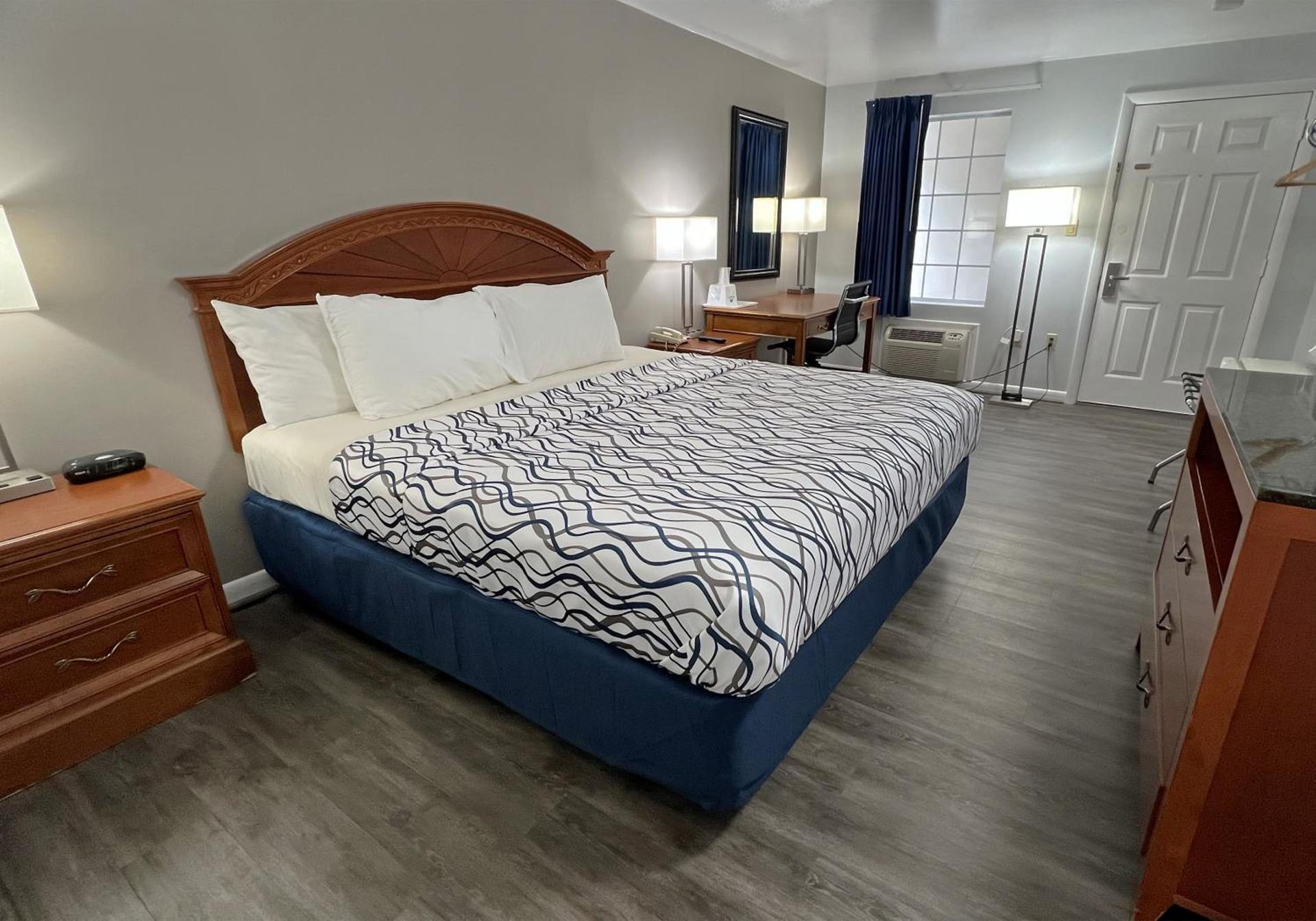 America's Best Value Inn Lancaster photo 7