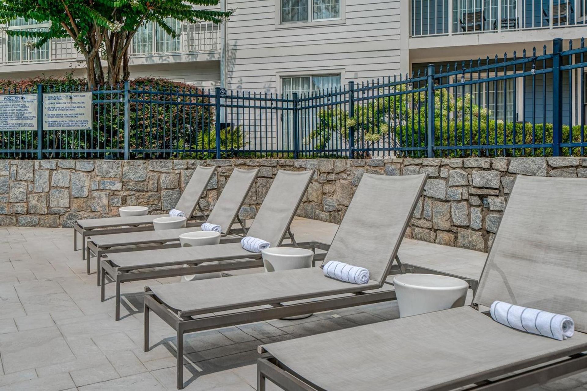 Hotel Indigo Atlanta-Vinings Ballpark Area by IHG photo 57