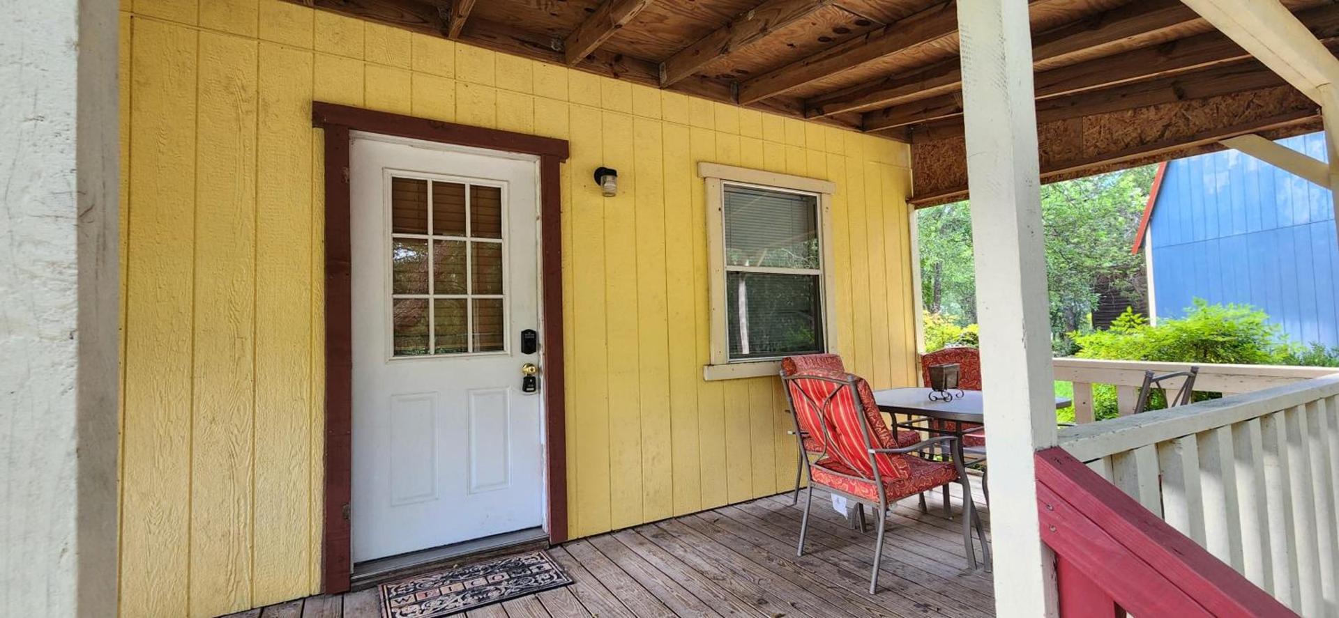 Olive Cabin photo 38