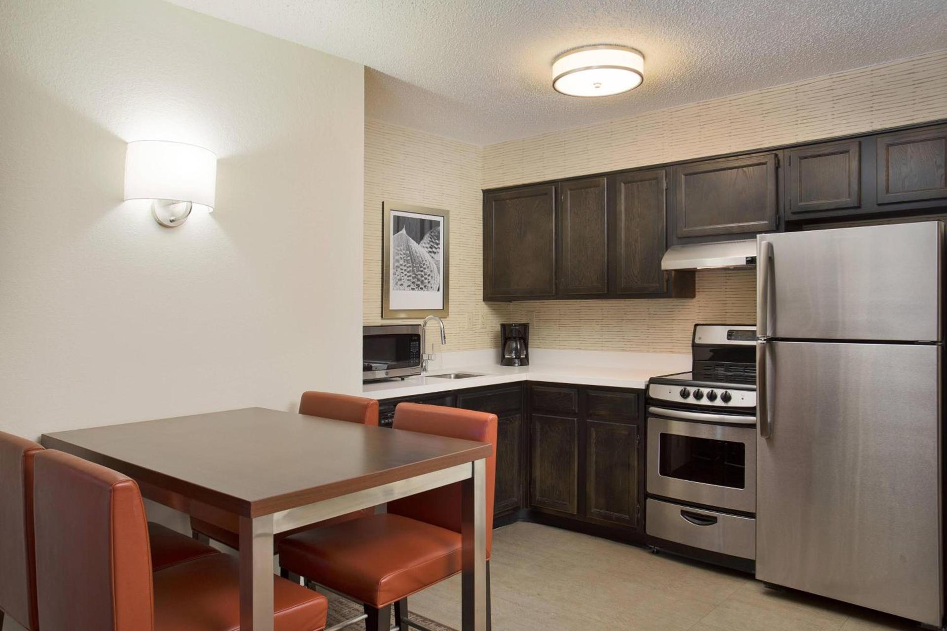 Residence Inn Detroit / Auburn Hills photo 12