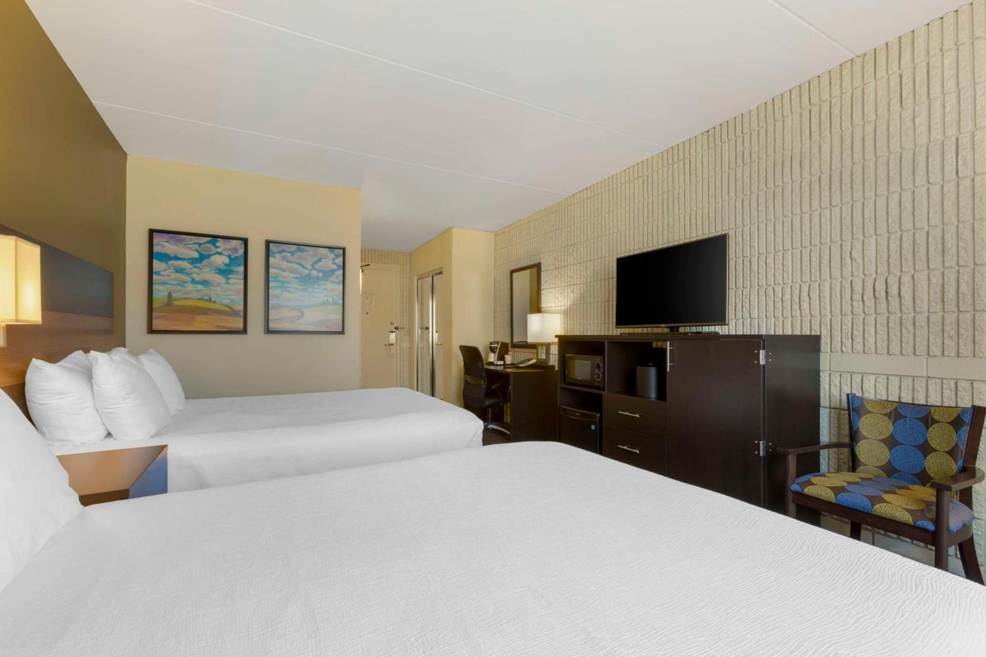 Best Western Plus University Inn photo 18