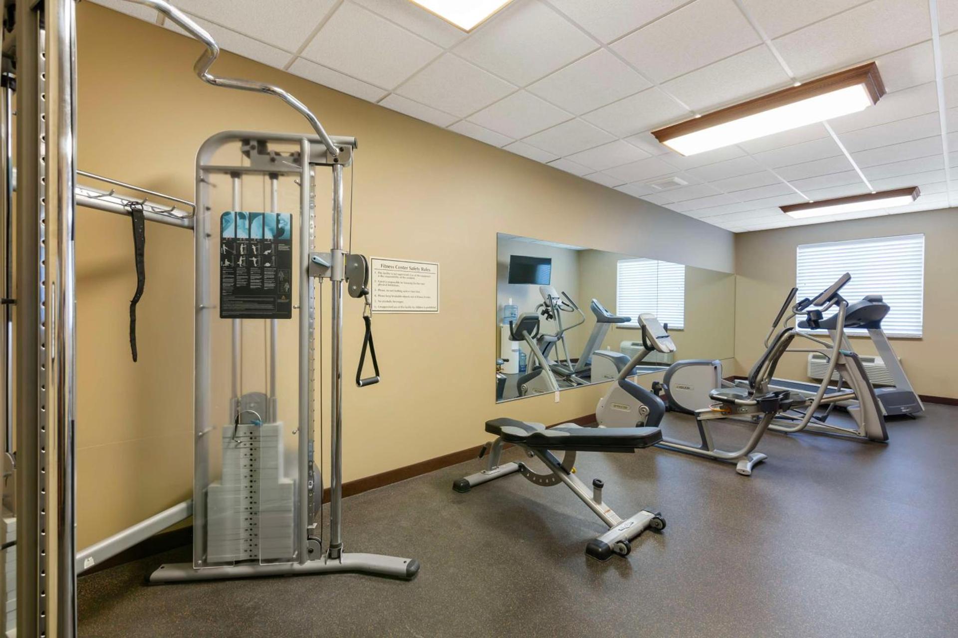 Best Western Golden Prairie Inn and Suites photo 5