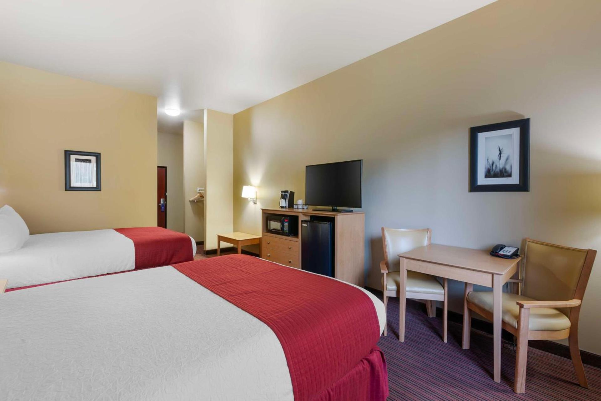 Best Western Golden Prairie Inn and Suites photo 16