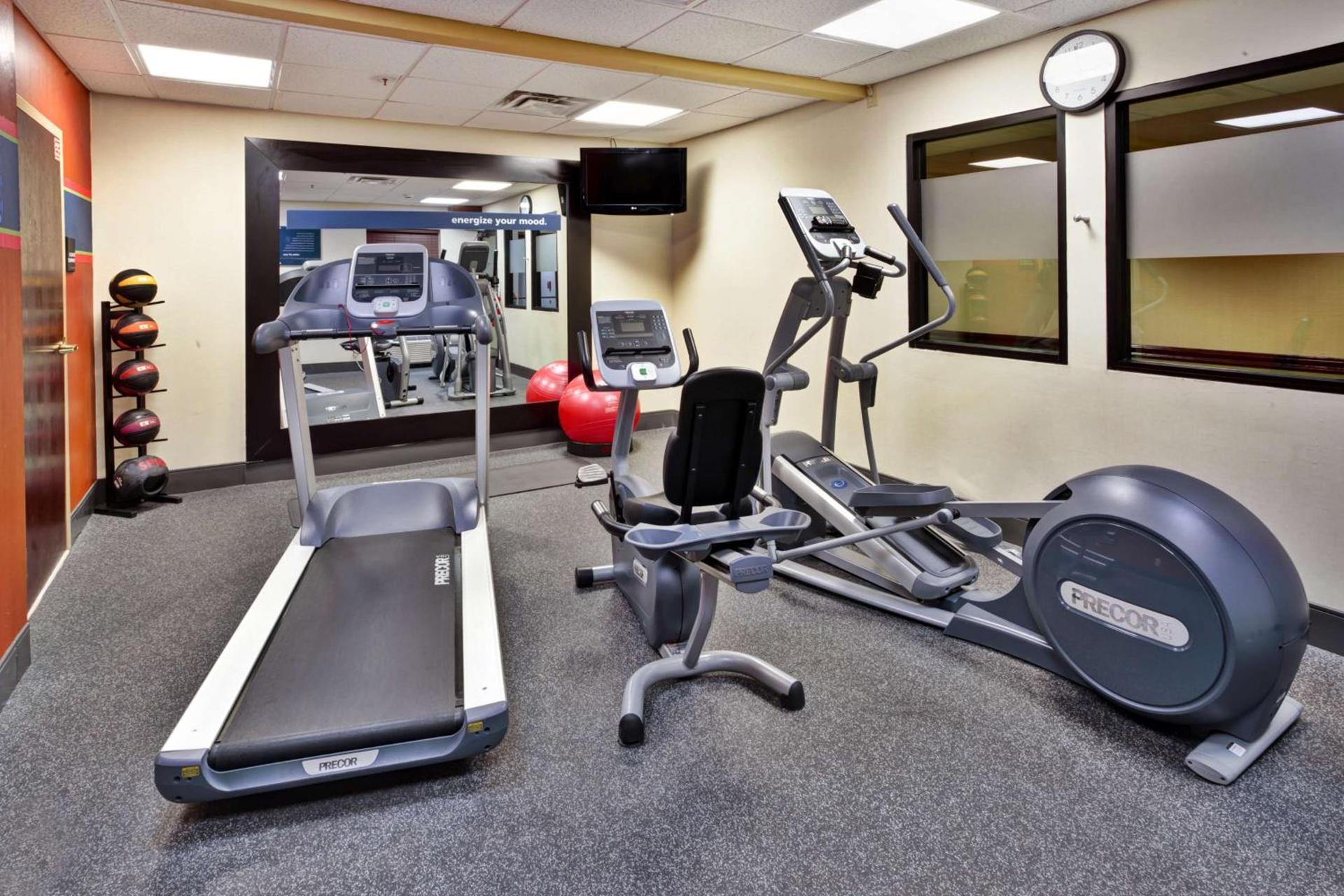 Hampton Inn Cincinnati Airport-North photo 7