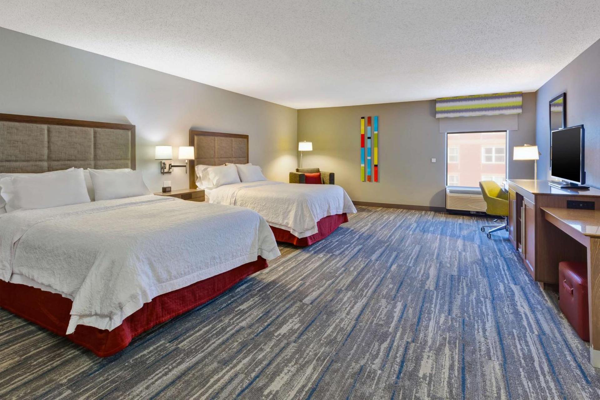 Hampton Inn Cincinnati Airport-North photo 10