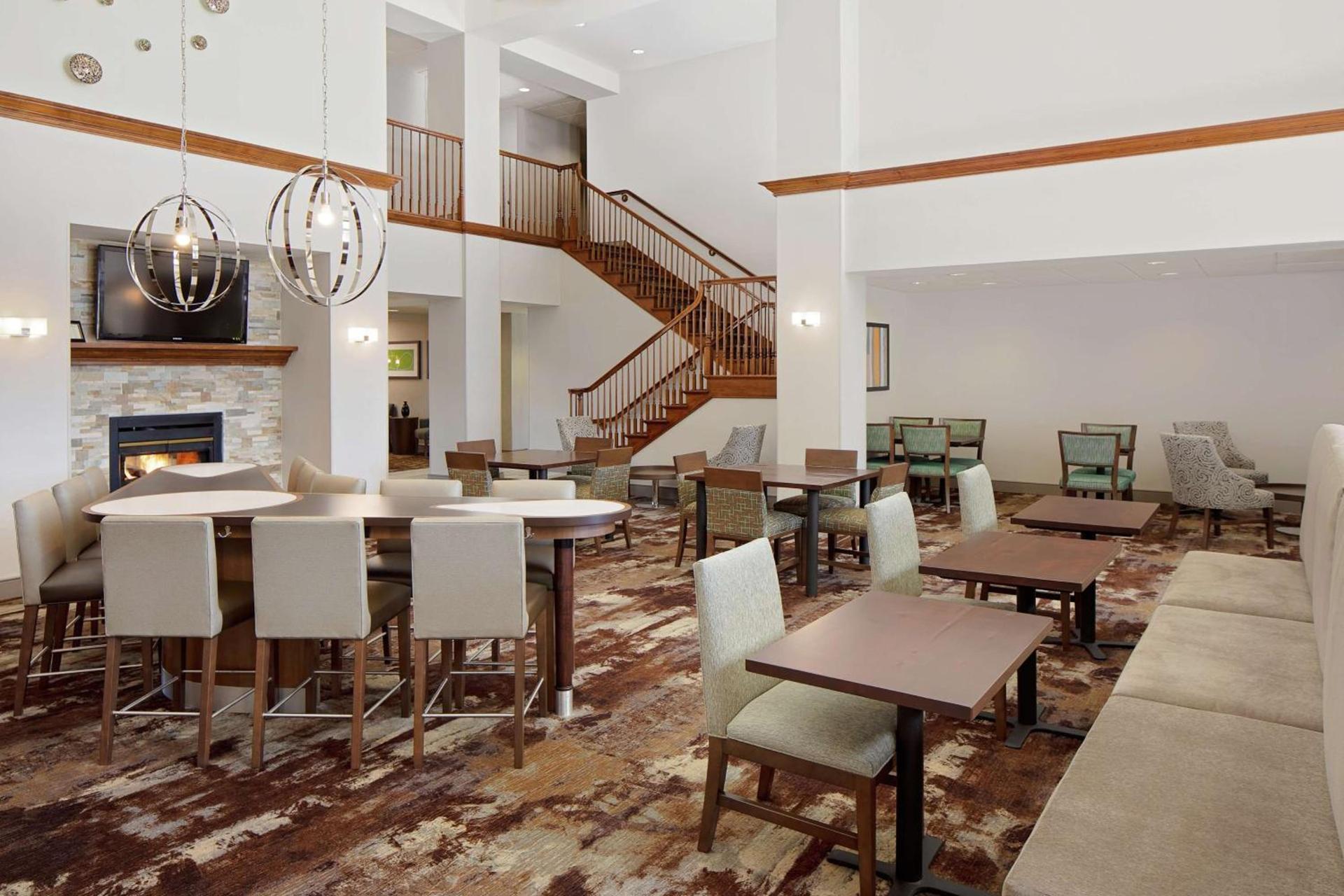 Homewood Suites by Hilton Dallas Market Center photo 13
