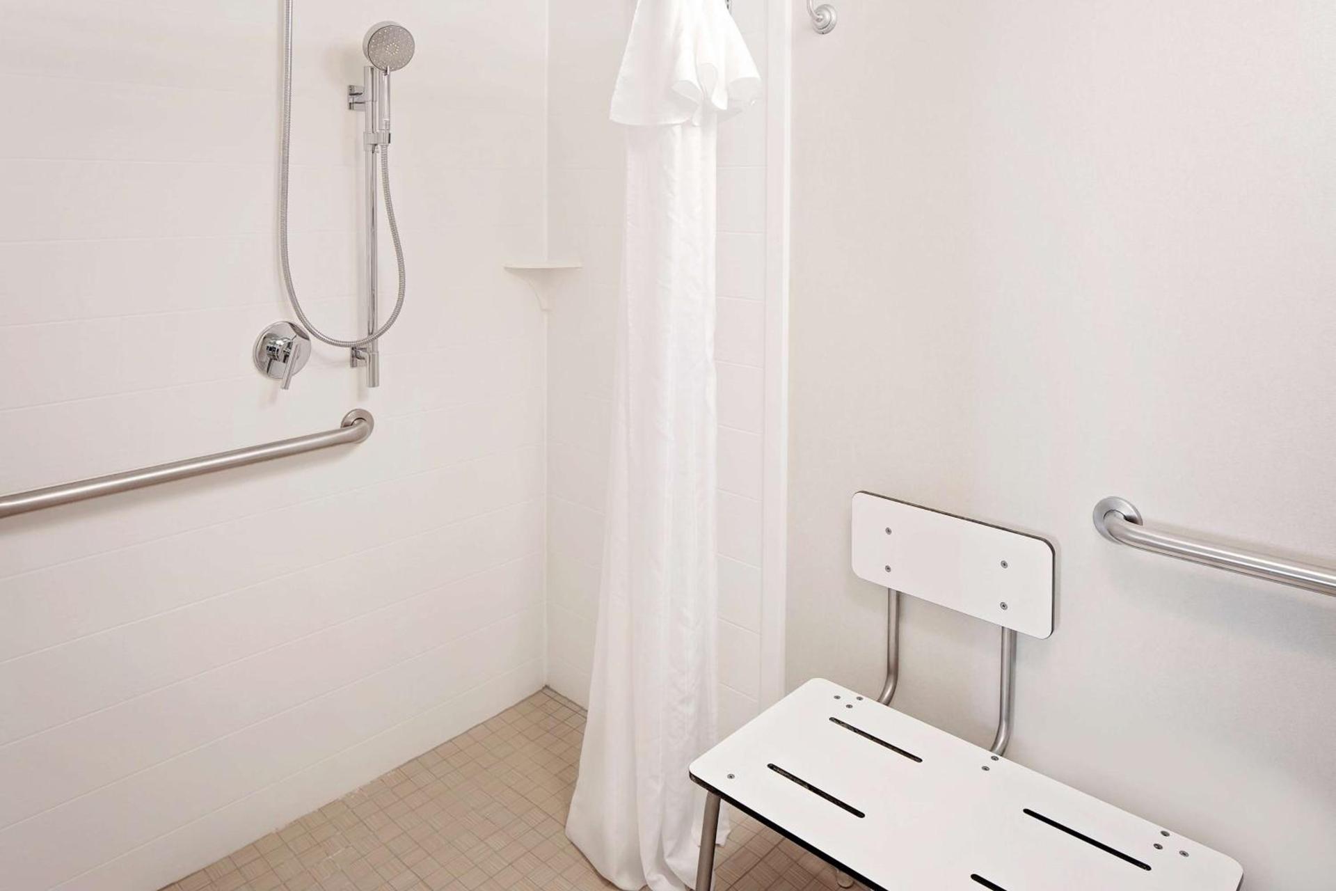 Homewood Suites by Hilton Dallas Market Center photo 22