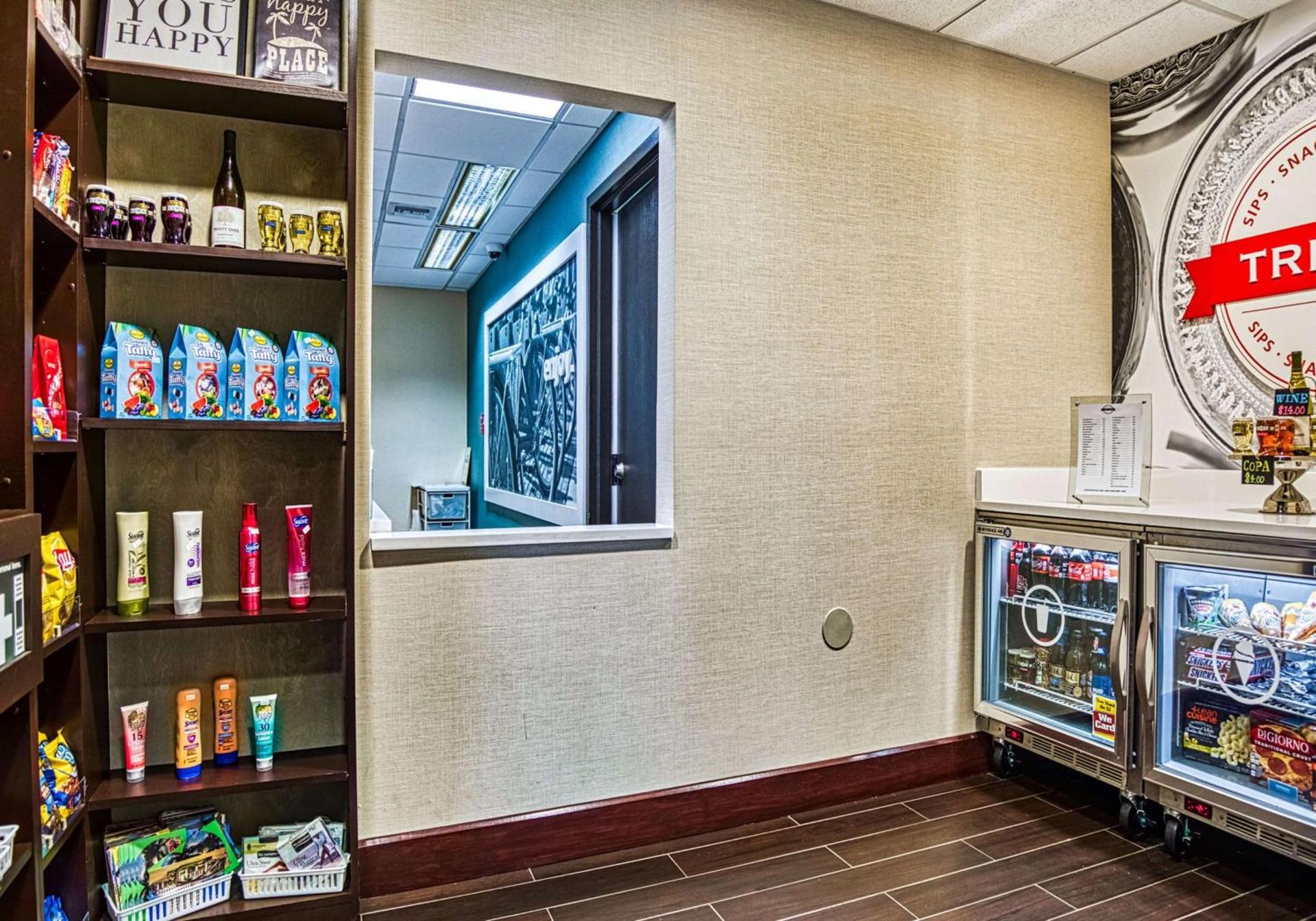 Hampton Inn & Suites Orlando-East UCF photo 29