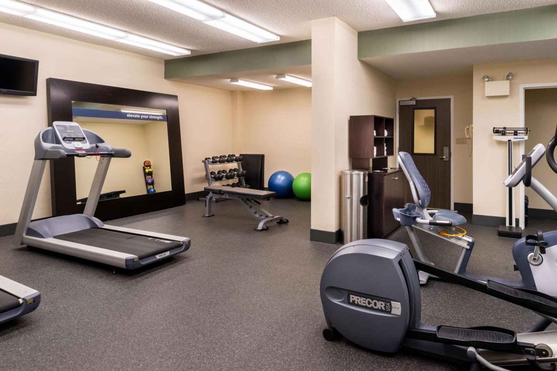 Hampton Inn & Suites Orlando-East UCF photo 8