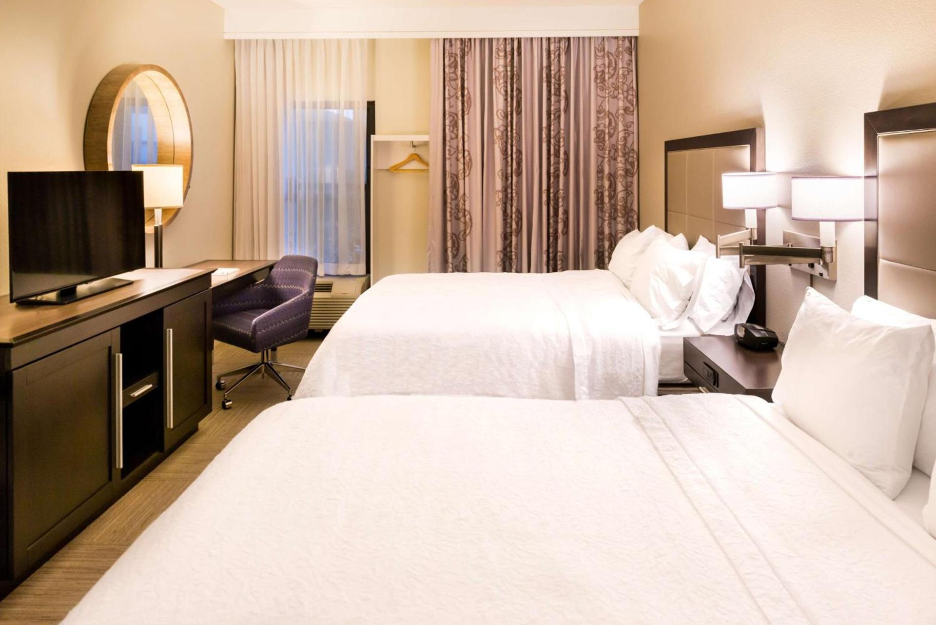 Hampton Inn & Suites Orlando-East UCF photo 13