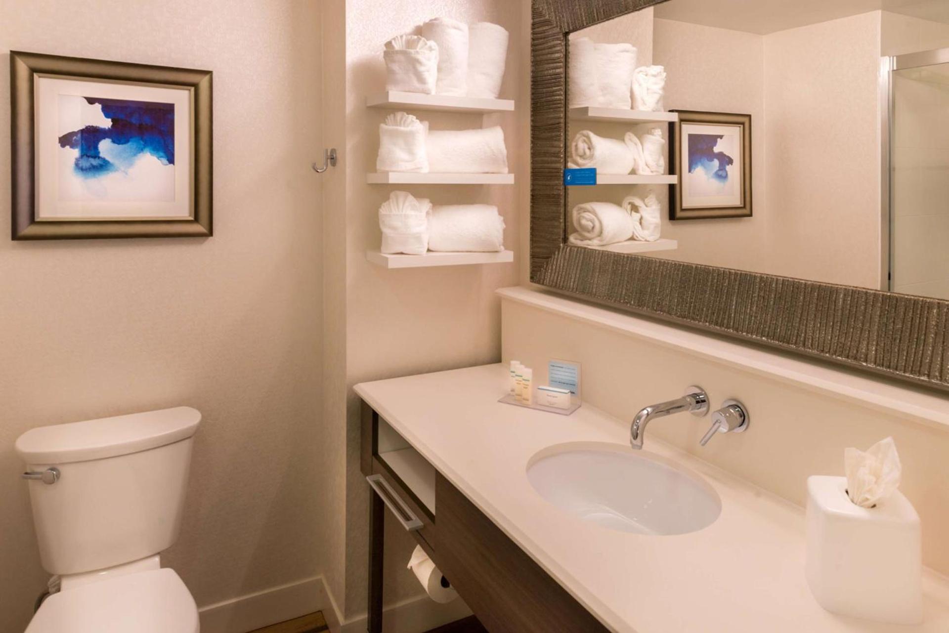 Hampton Inn & Suites Orlando-East UCF photo 32