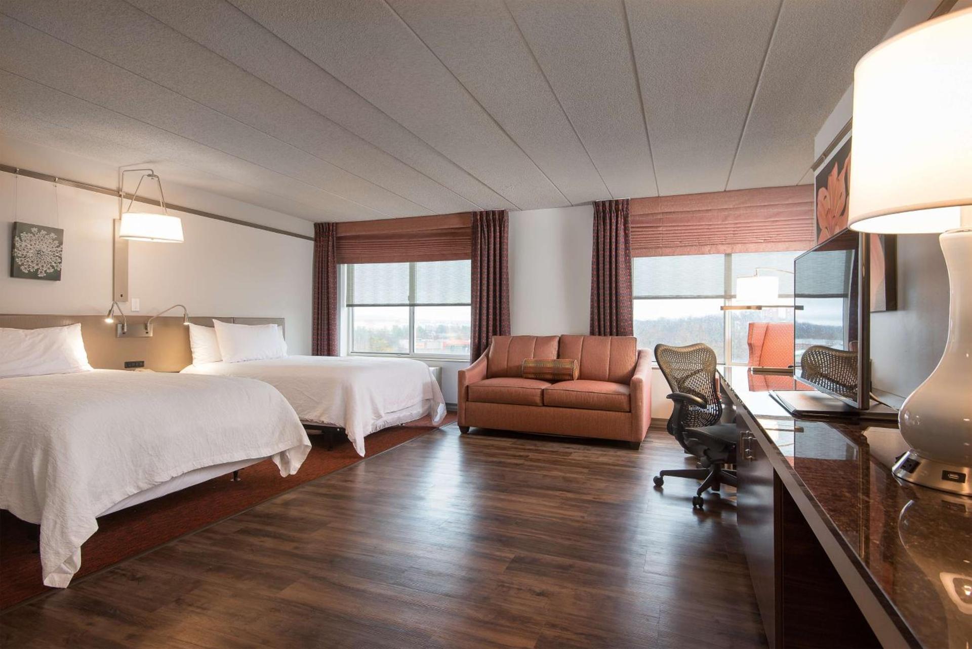 Hilton Garden Inn Owings Mills photo 25