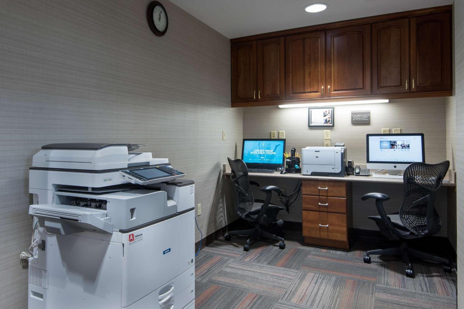 Hilton Garden Inn Owings Mills photo 35