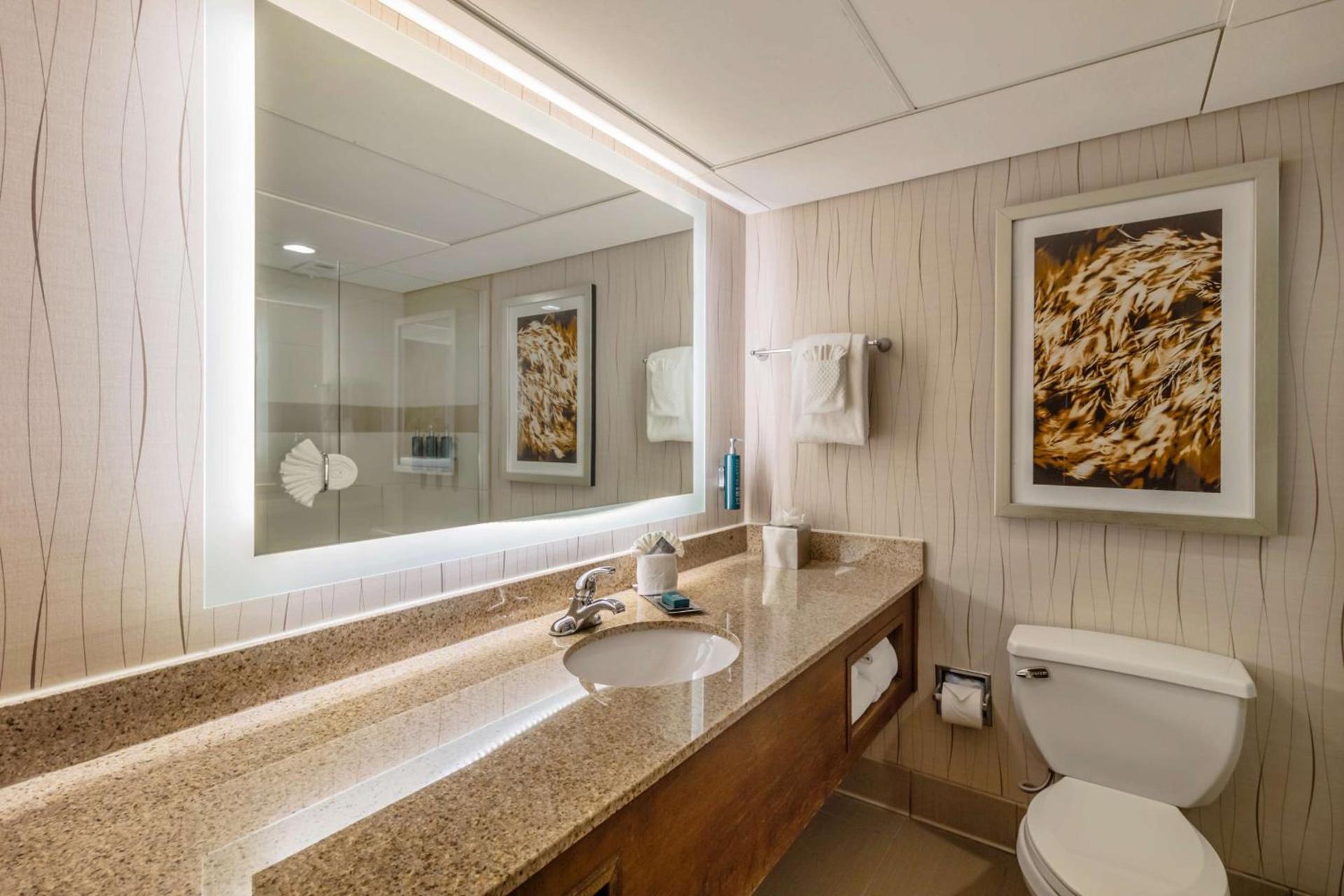 DoubleTree by Hilton Lawrence photo 16