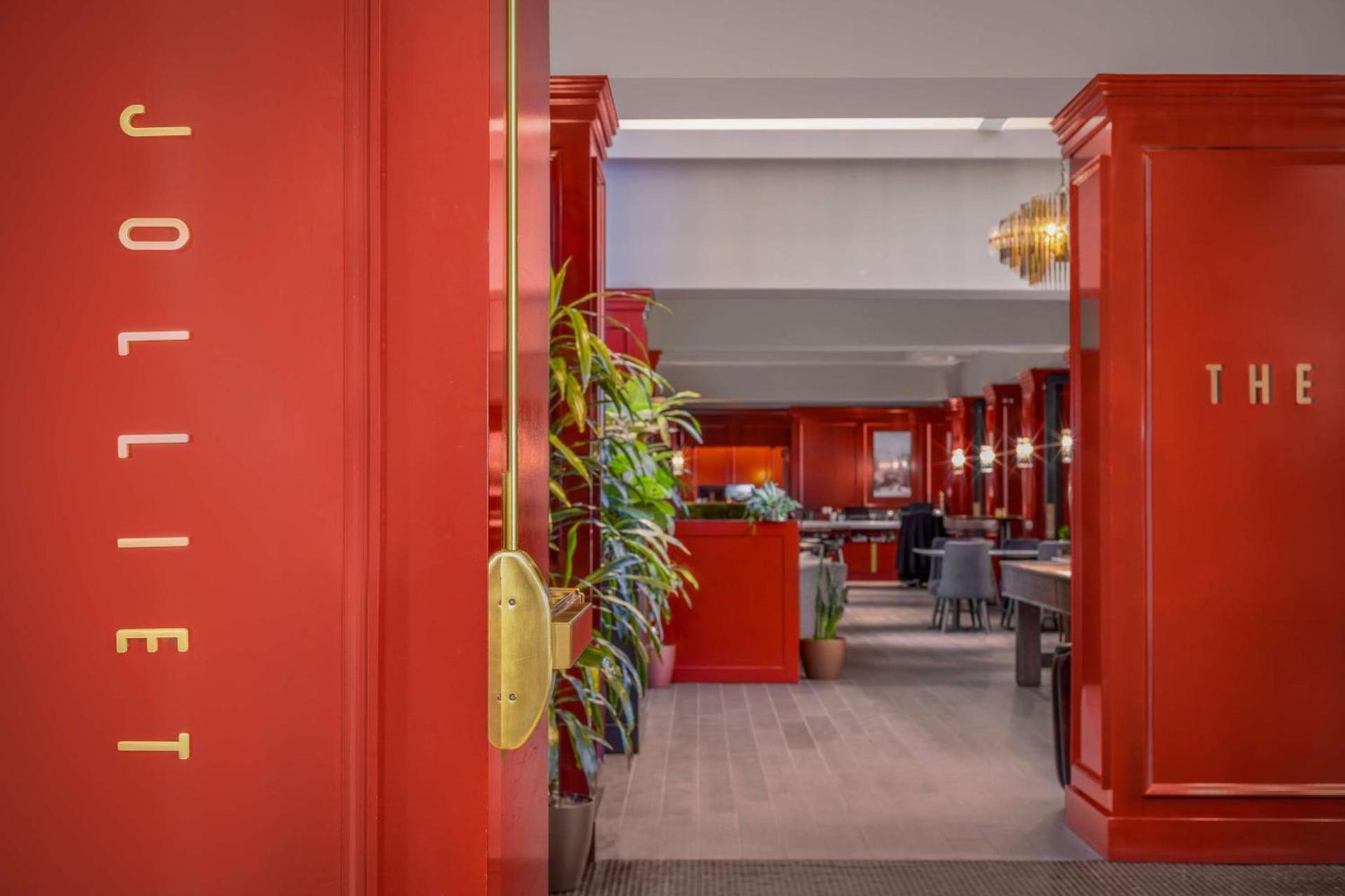 The Marquette Hotel, Curio Collection by Hilton photo 2