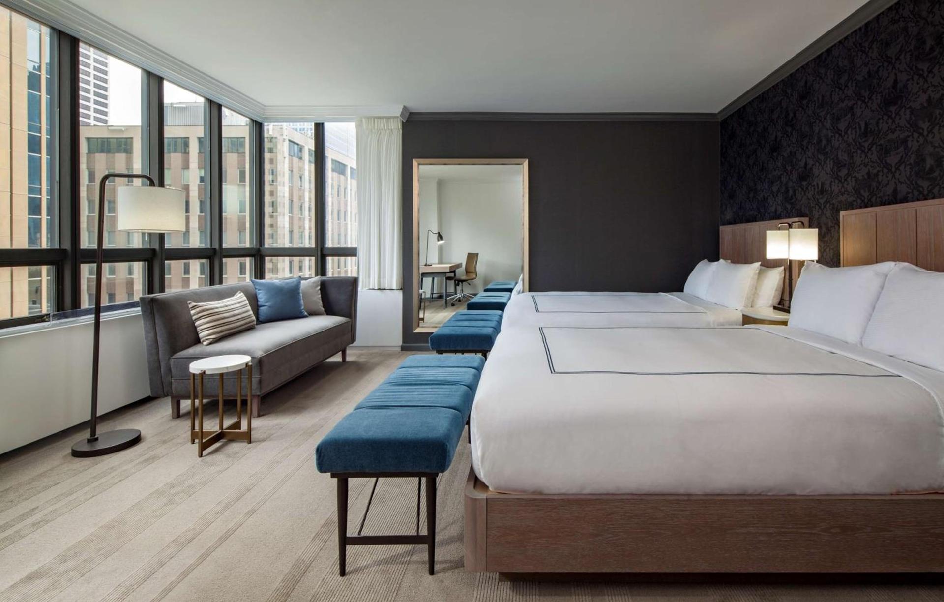 The Marquette Hotel, Curio Collection by Hilton photo 6