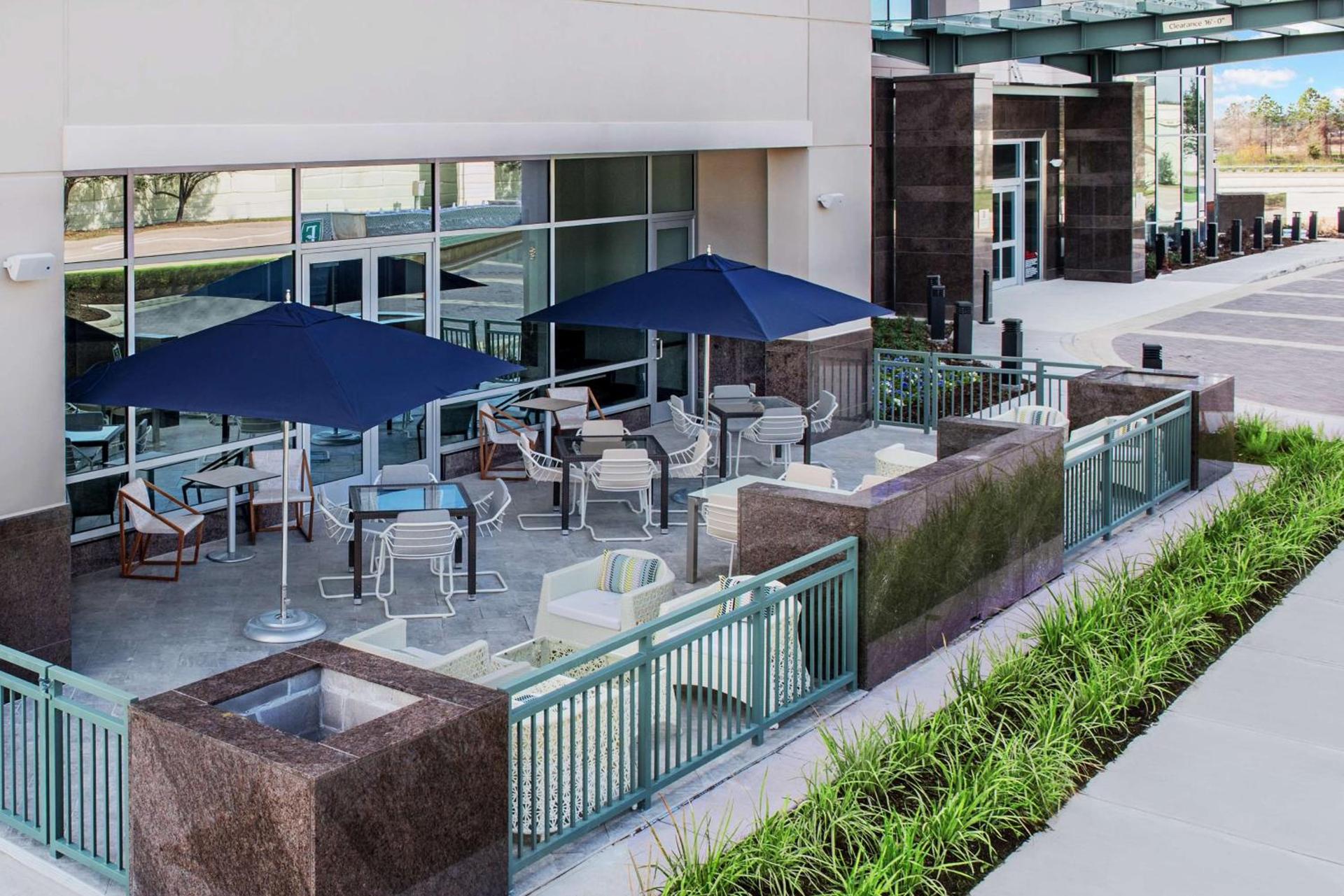 Embassy Suites by Hilton Houston West - Katy photo 3