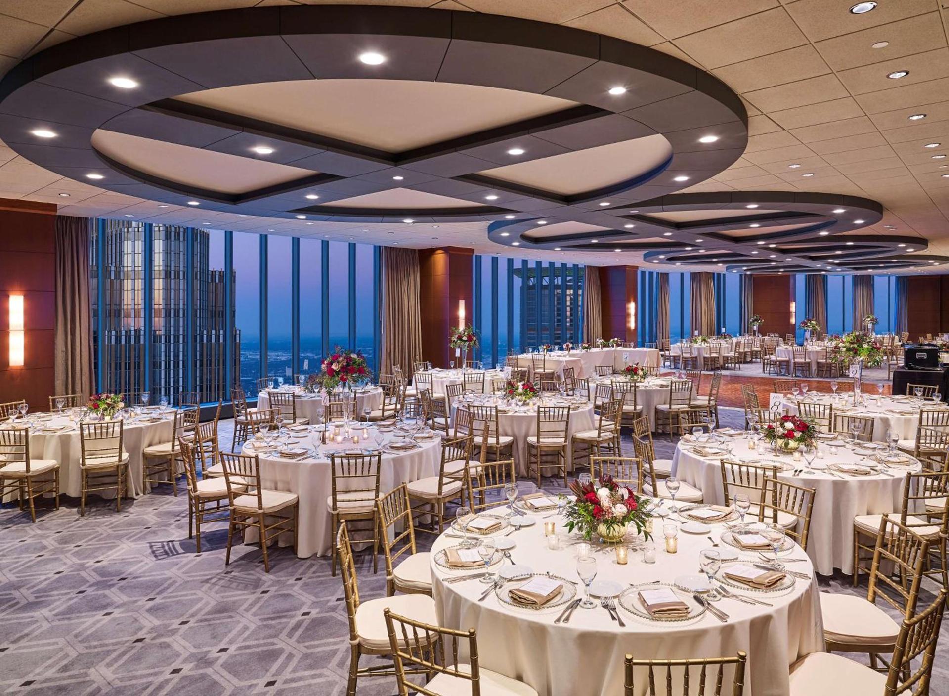 The Marquette Hotel, Curio Collection by Hilton photo 29