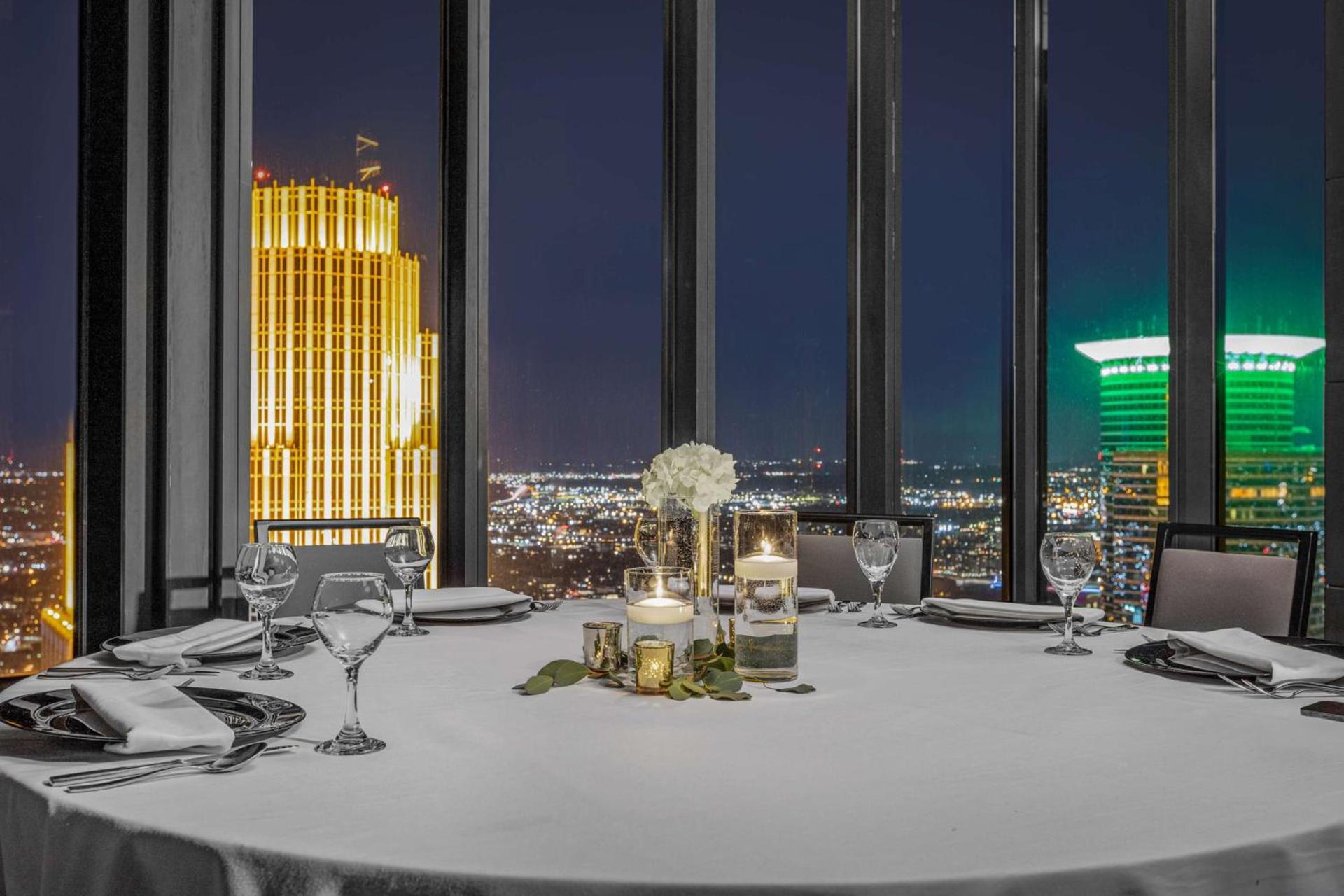 The Marquette Hotel, Curio Collection by Hilton photo 26