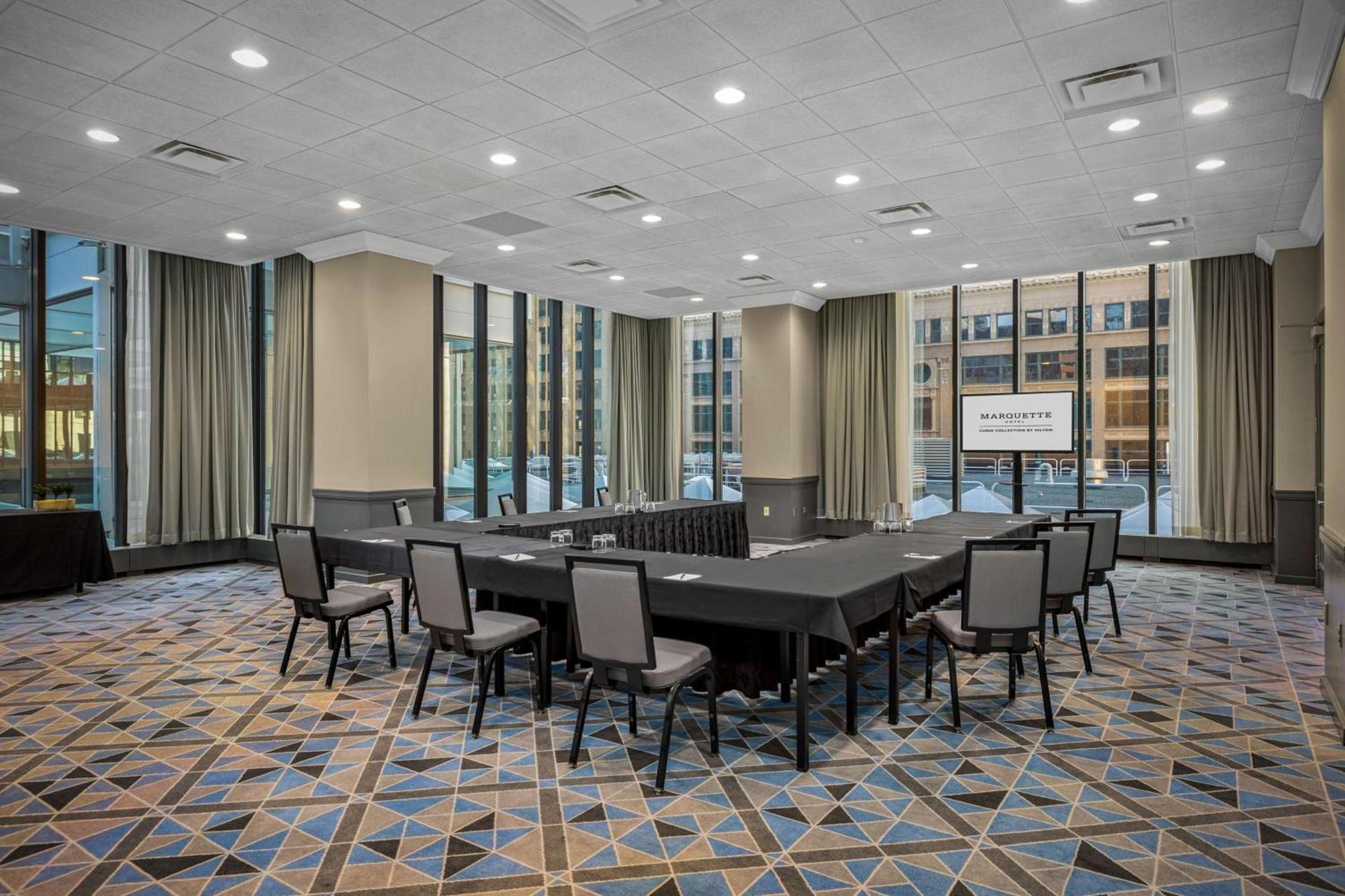 The Marquette Hotel, Curio Collection by Hilton photo 27