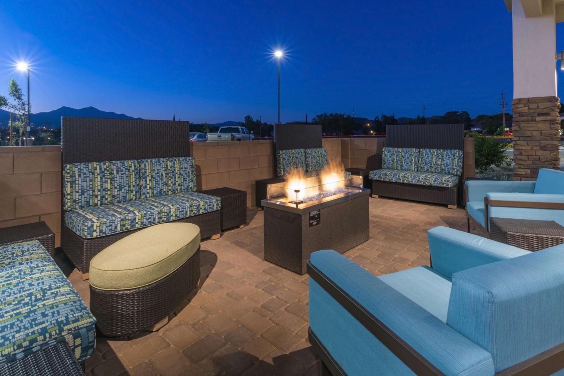 Home2 Suites by Hilton Kingman photo 6