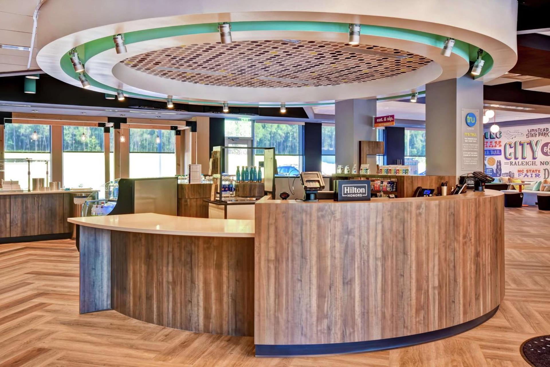 Tru By Hilton Raleigh Durham Airport photo 11