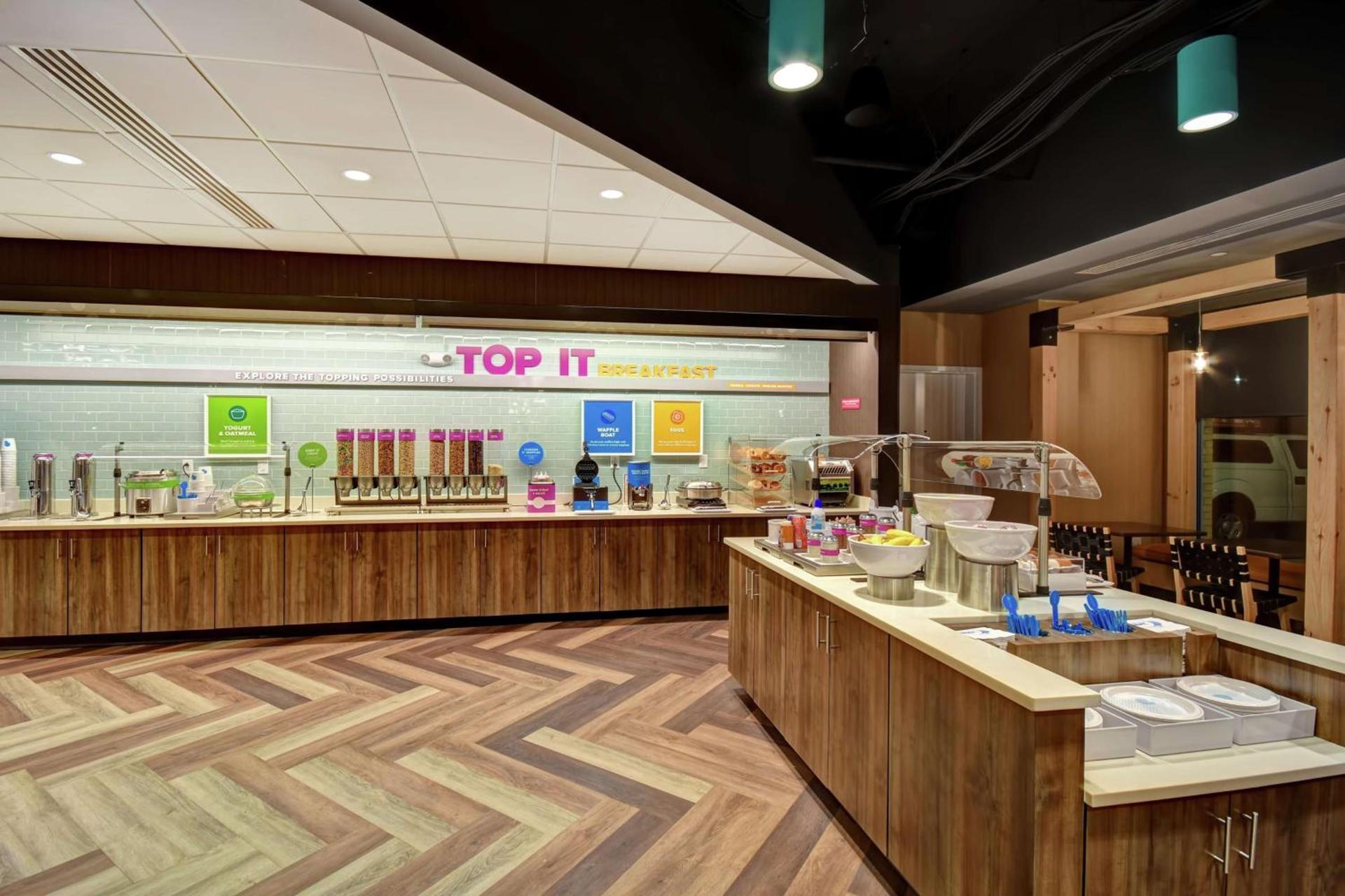 Tru By Hilton Raleigh Durham Airport photo 19