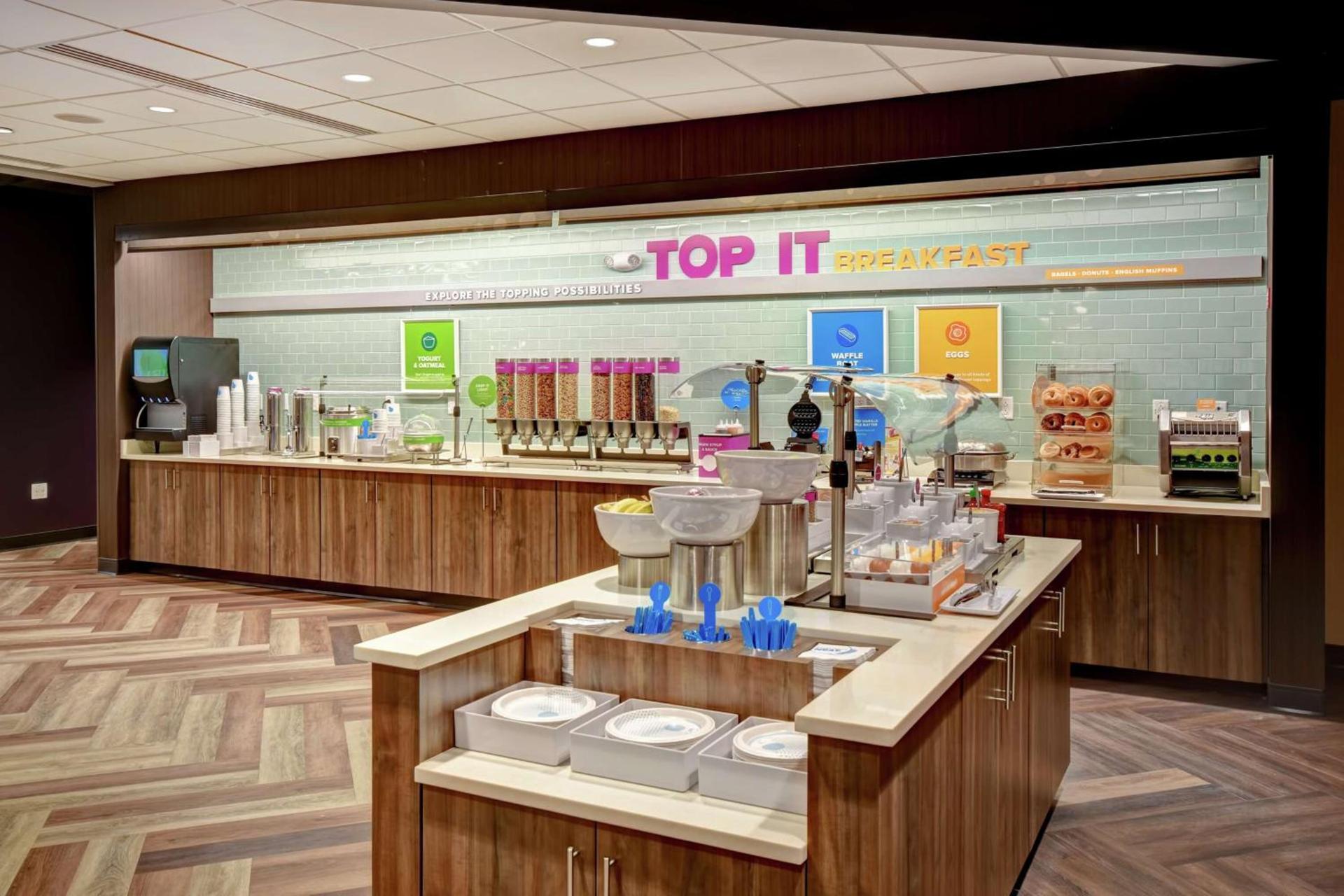 Tru By Hilton Raleigh Durham Airport photo 23