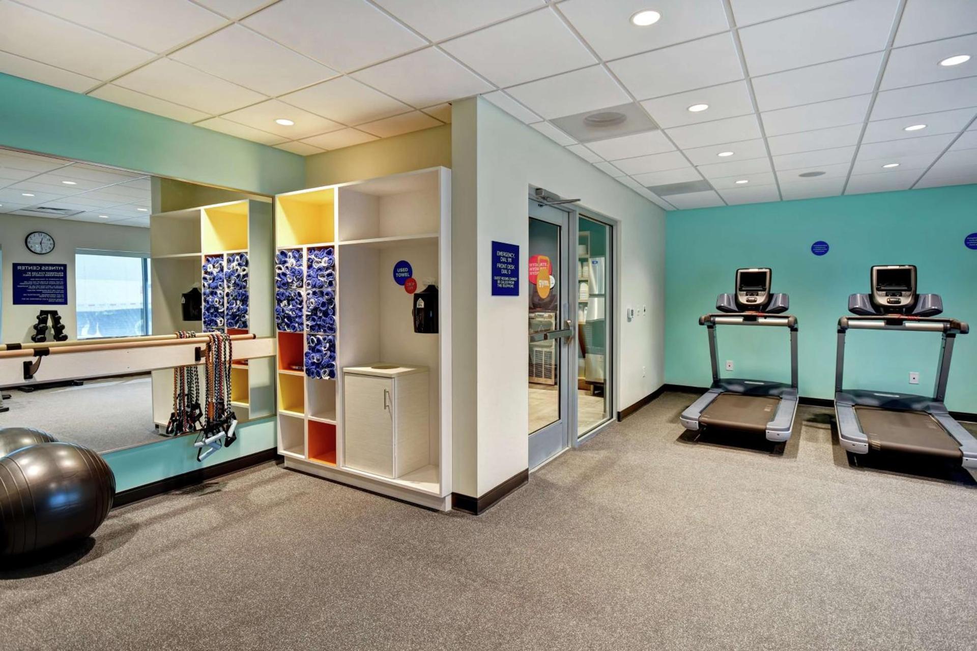 Tru By Hilton Raleigh Durham Airport photo 26
