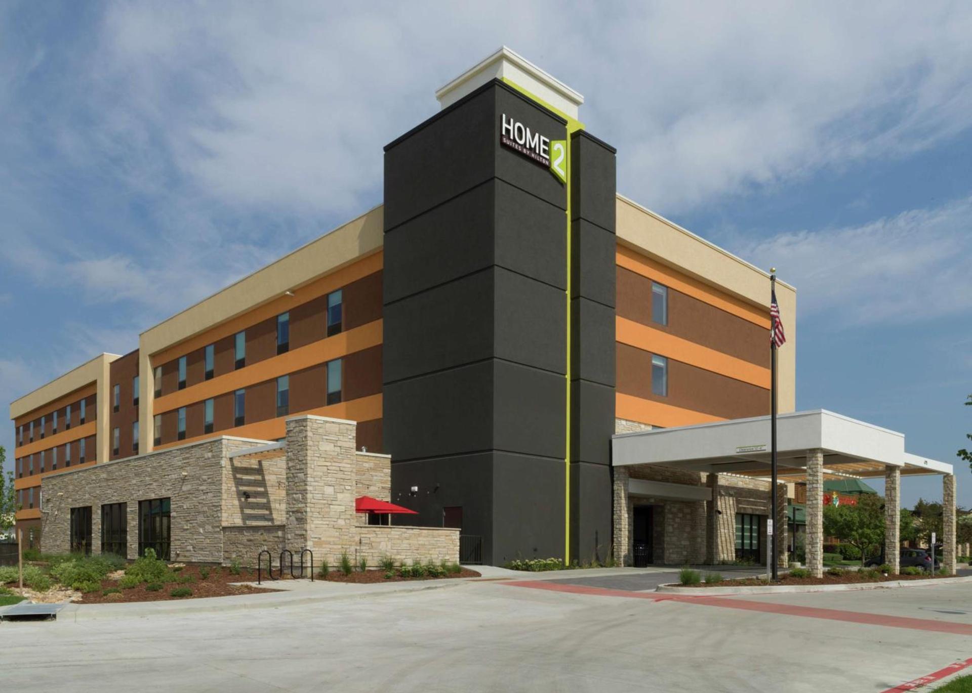 Home2 Suites By Hilton Fort Collins photo 2