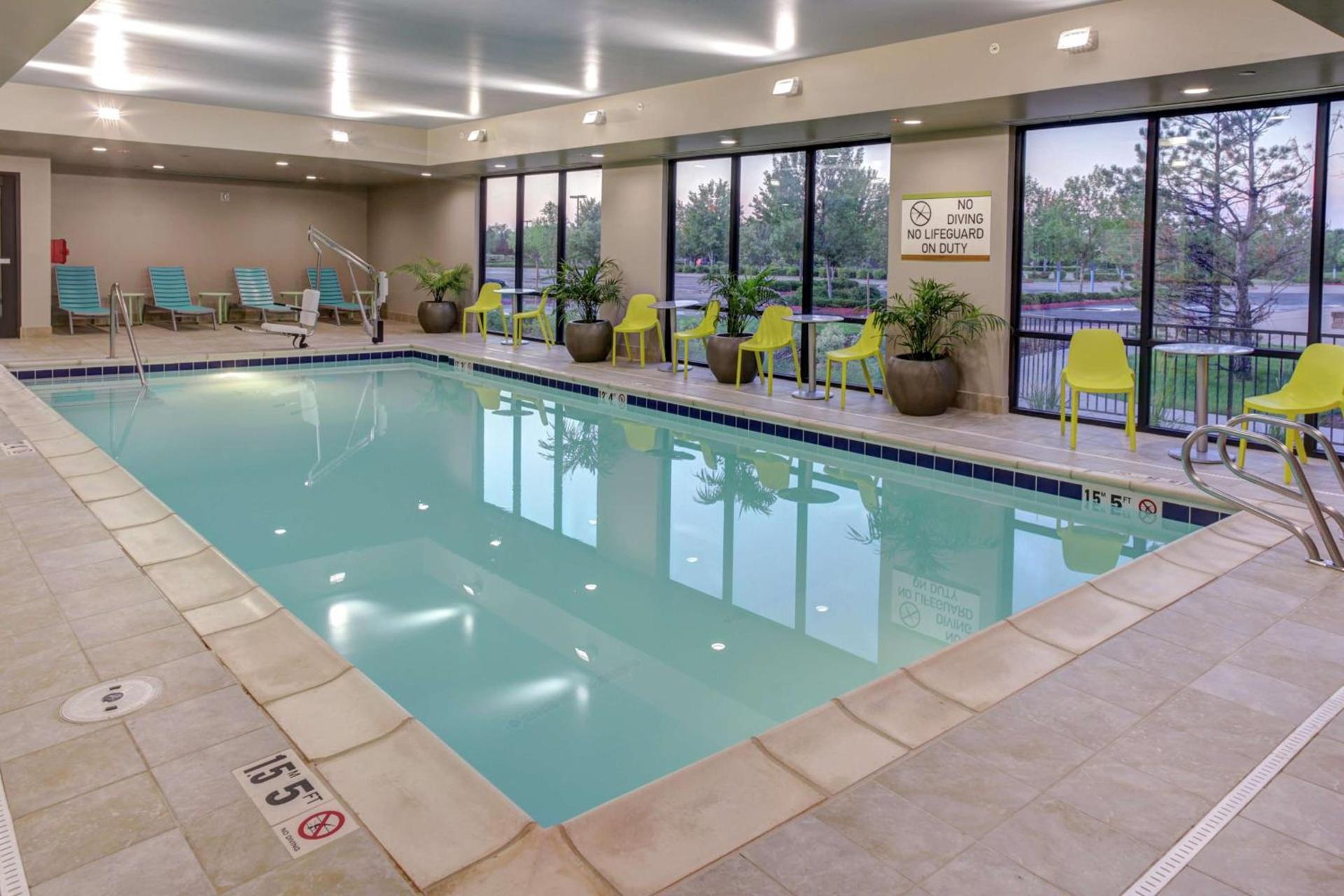 Home2 Suites By Hilton Fort Collins photo 6