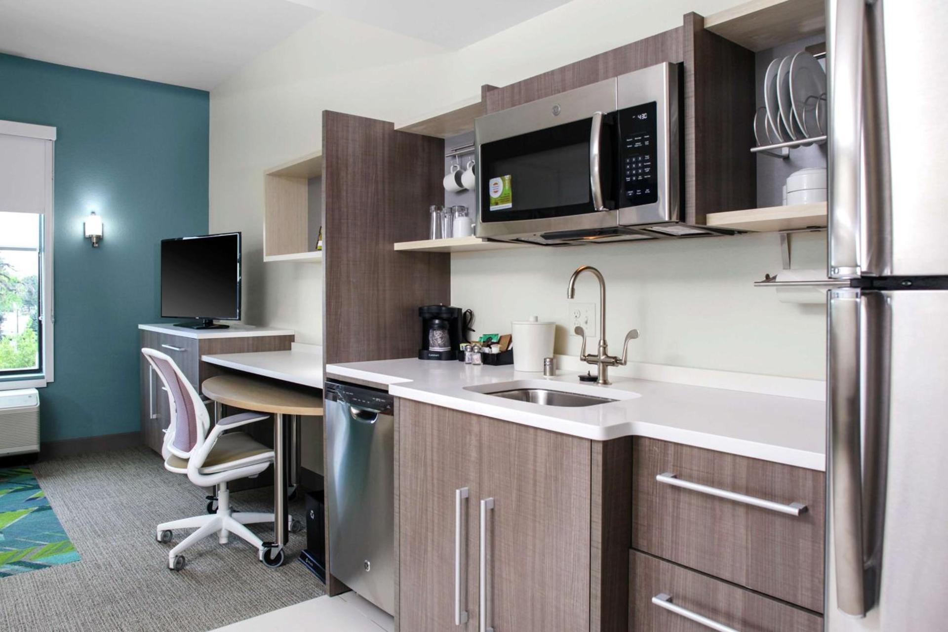 Home2 Suites By Hilton Fort Collins photo 23