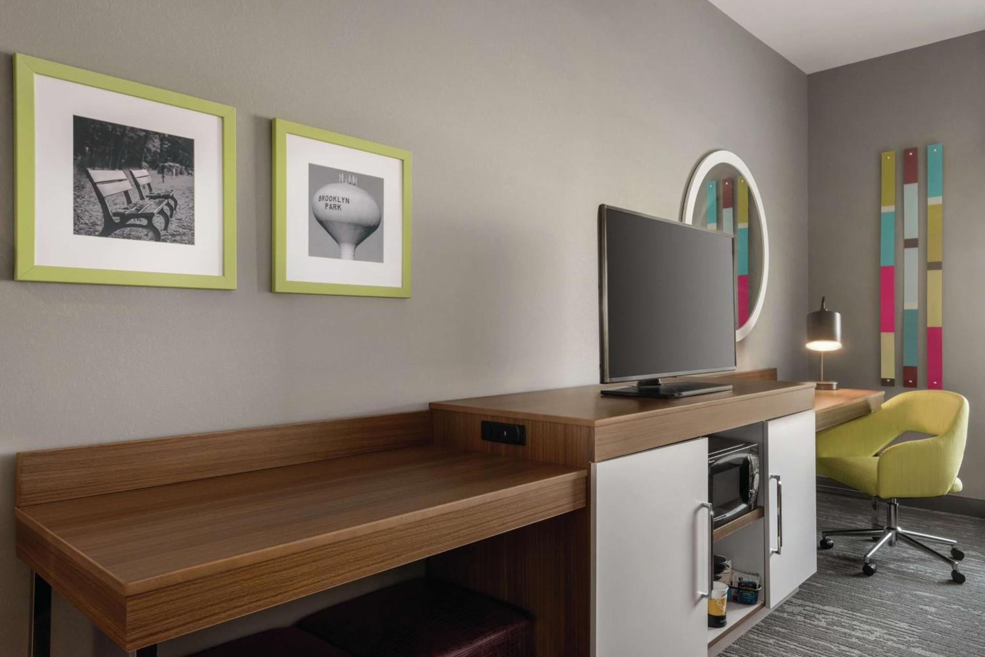 Hampton Inn Brooklyn Park photo 18