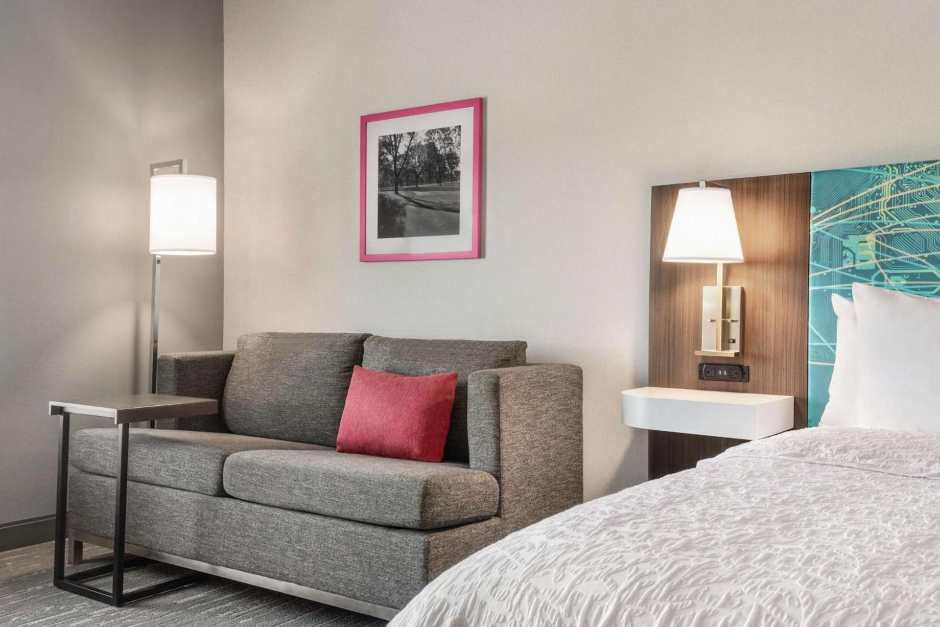 Hampton Inn Brooklyn Park photo 21